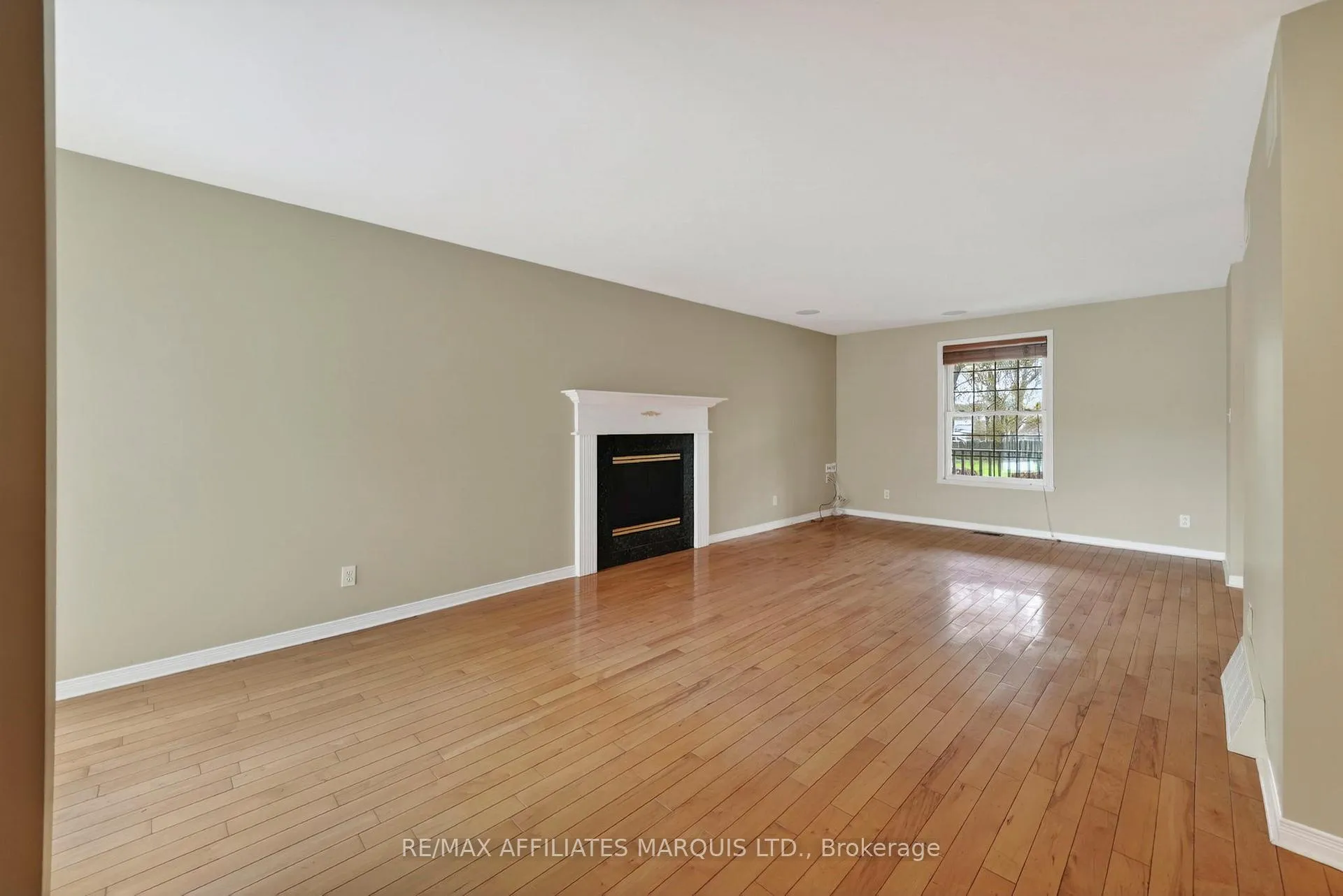 Photo 14 of 315 Eleventh Street E, Cornwall — HOMEH