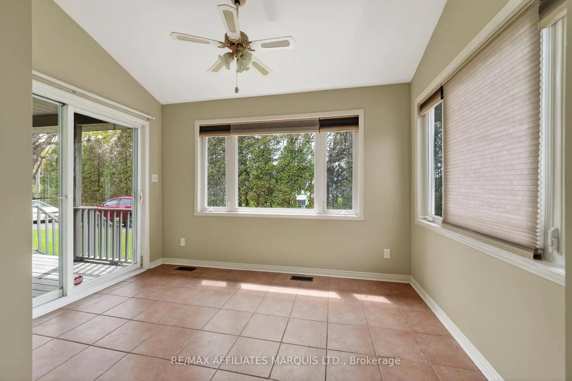 Photo 16 of 315 Eleventh Street E, Cornwall — HOMEH