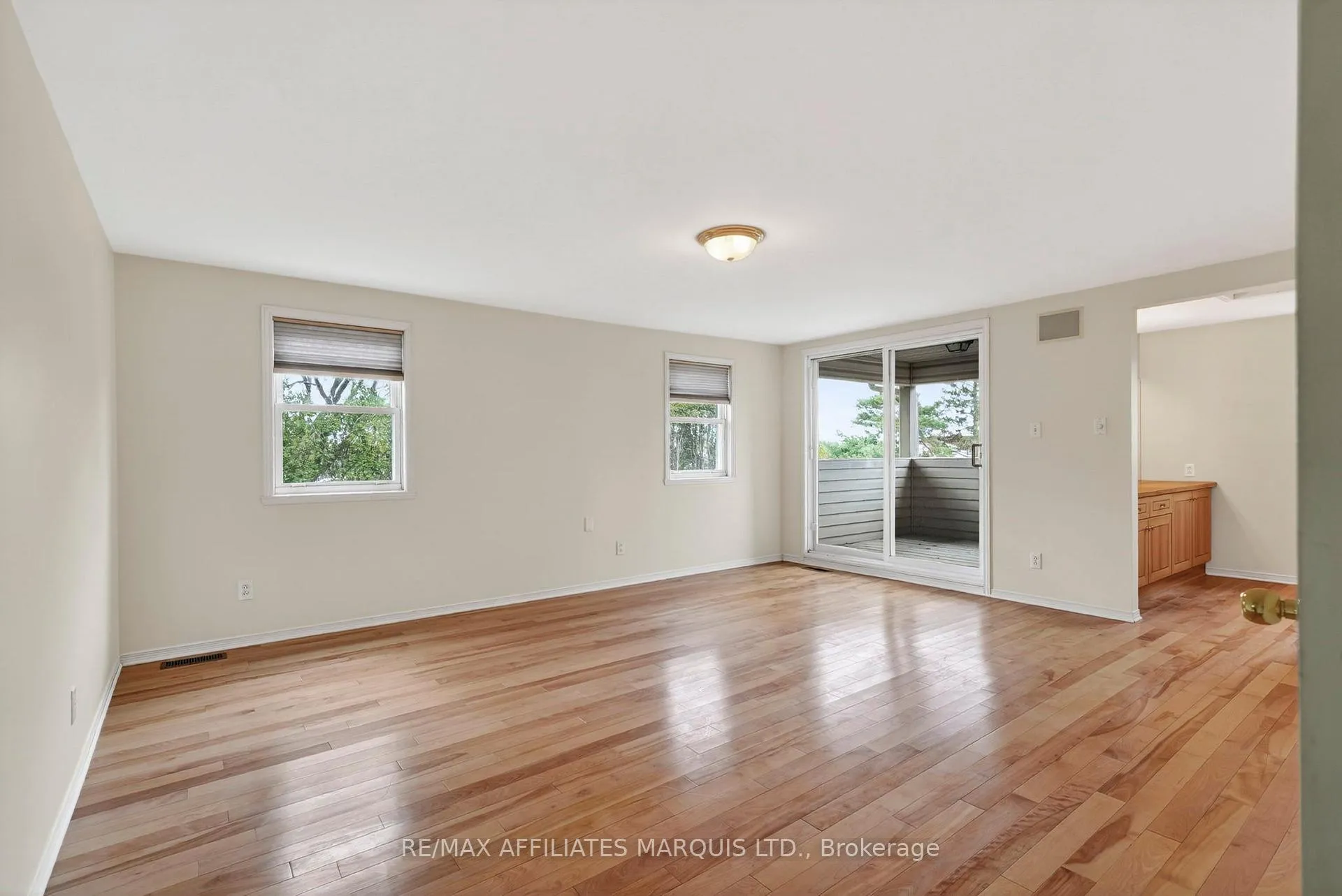 Photo 22 of 315 Eleventh Street E, Cornwall — HOMEH