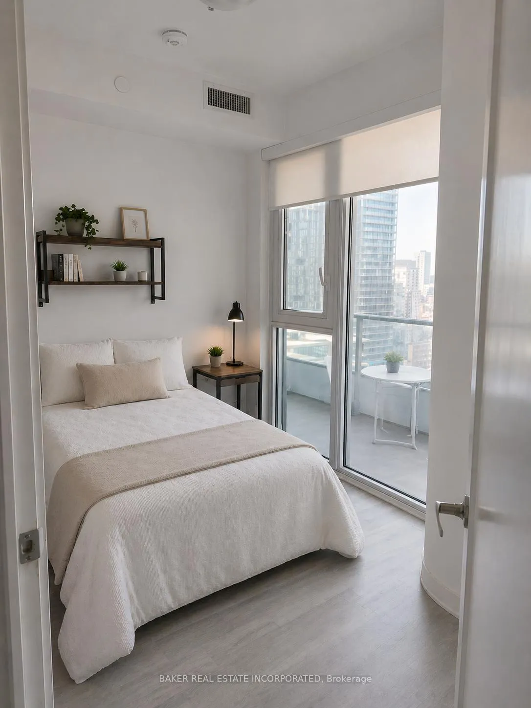 Photo 6 of Unit 2102, 70 Princess Street, Toronto, Moss Park — HOMEH