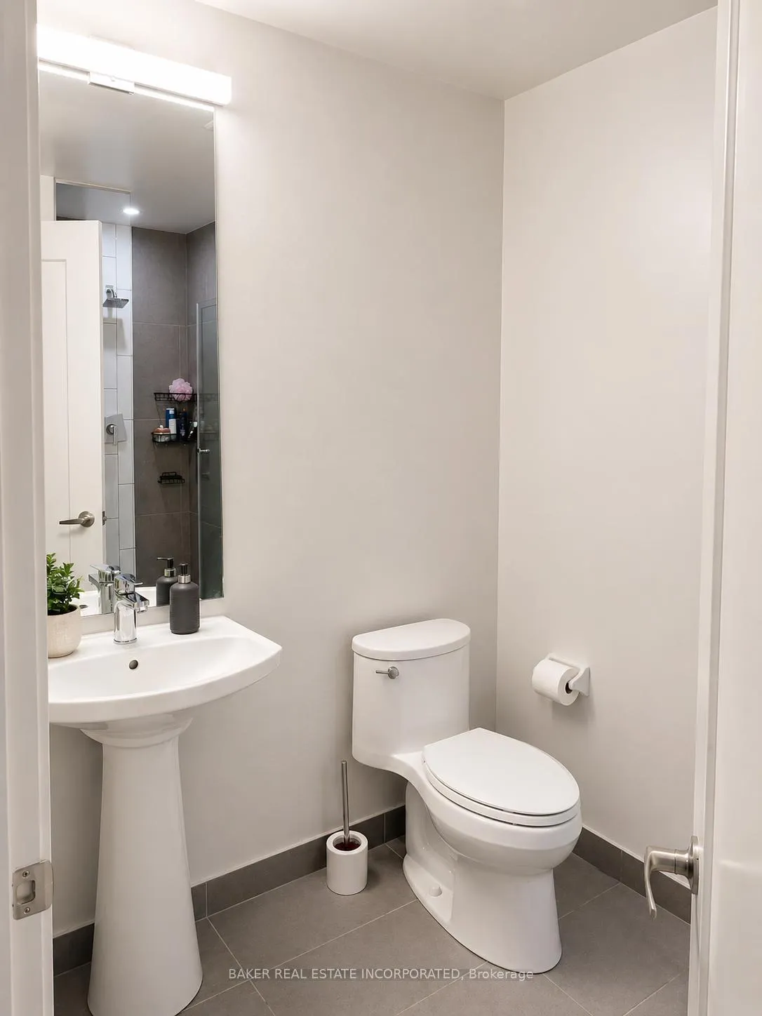 Photo 9 of Unit 2102, 70 Princess Street, Toronto, Moss Park — HOMEH