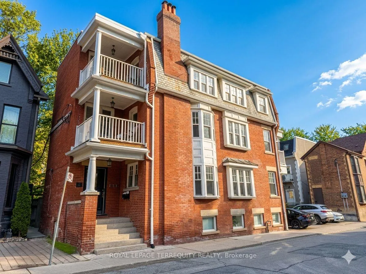 Photo 1 of Unit Unit 2, 8 Webster Avenue, Toronto, The Annex — HOMEH