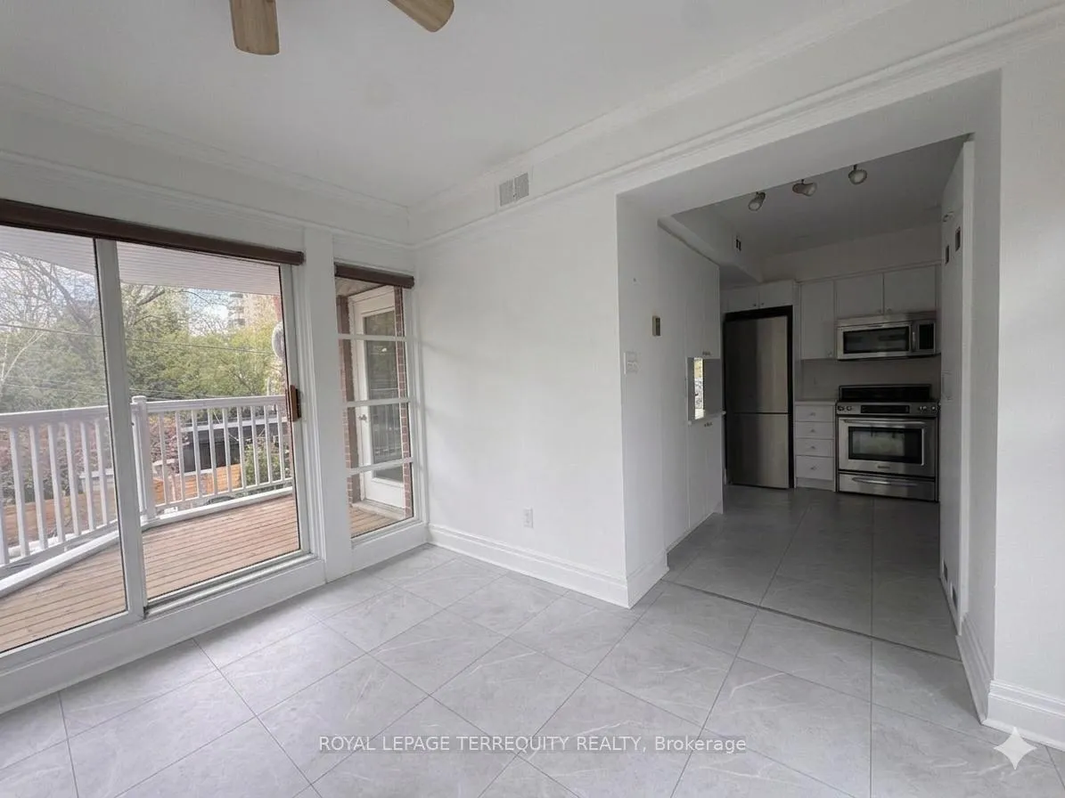 Photo 10 of Unit Unit 2, 8 Webster Avenue, Toronto, The Annex — HOMEH
