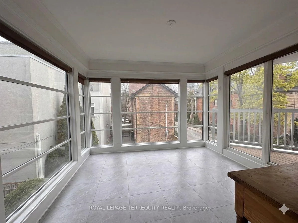 Photo 12 of Unit Unit 2, 8 Webster Avenue, Toronto, The Annex — HOMEH