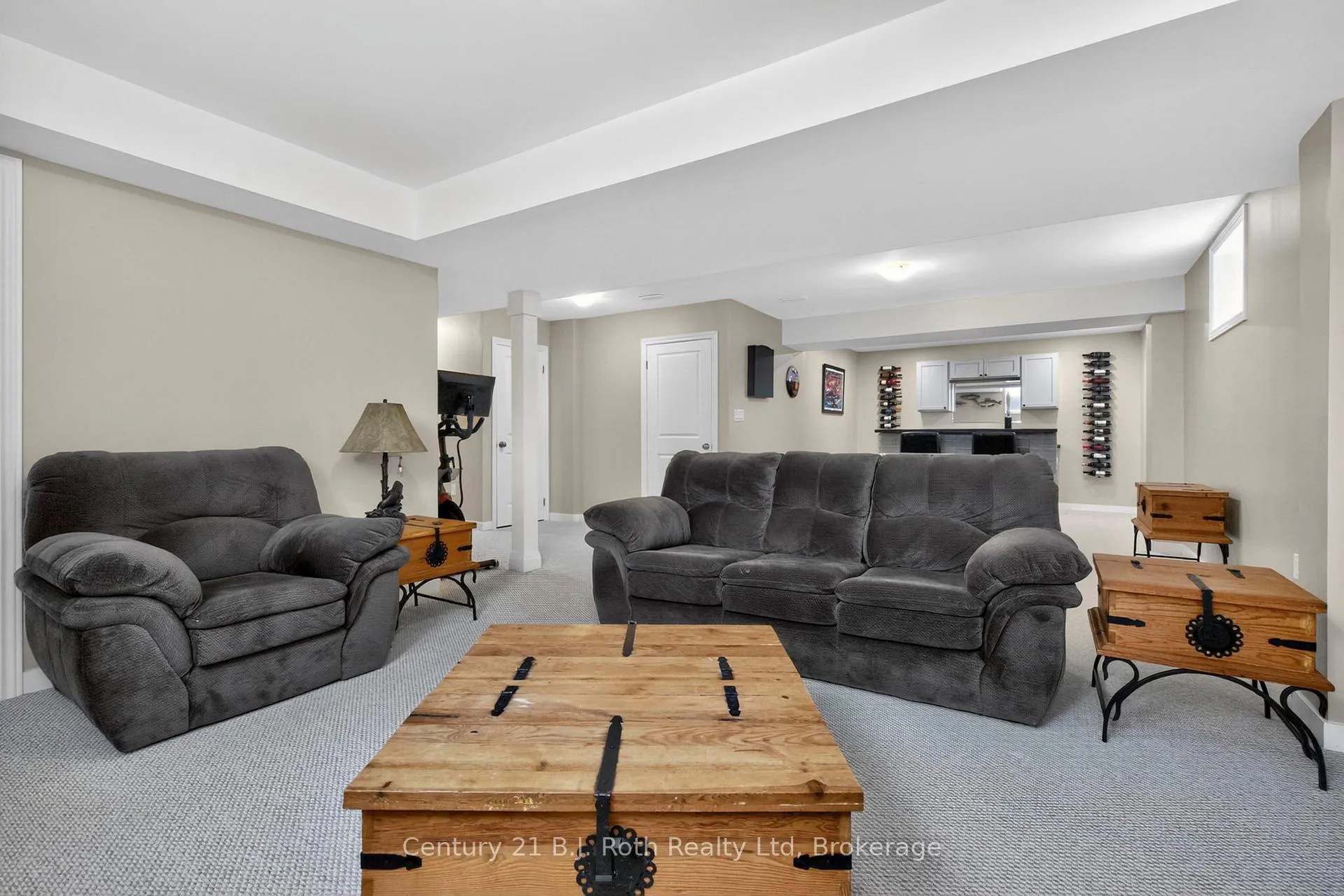 Photo 22 of 24 Hunter Avenue, Tay, Victoria Harbour — HOMEH
