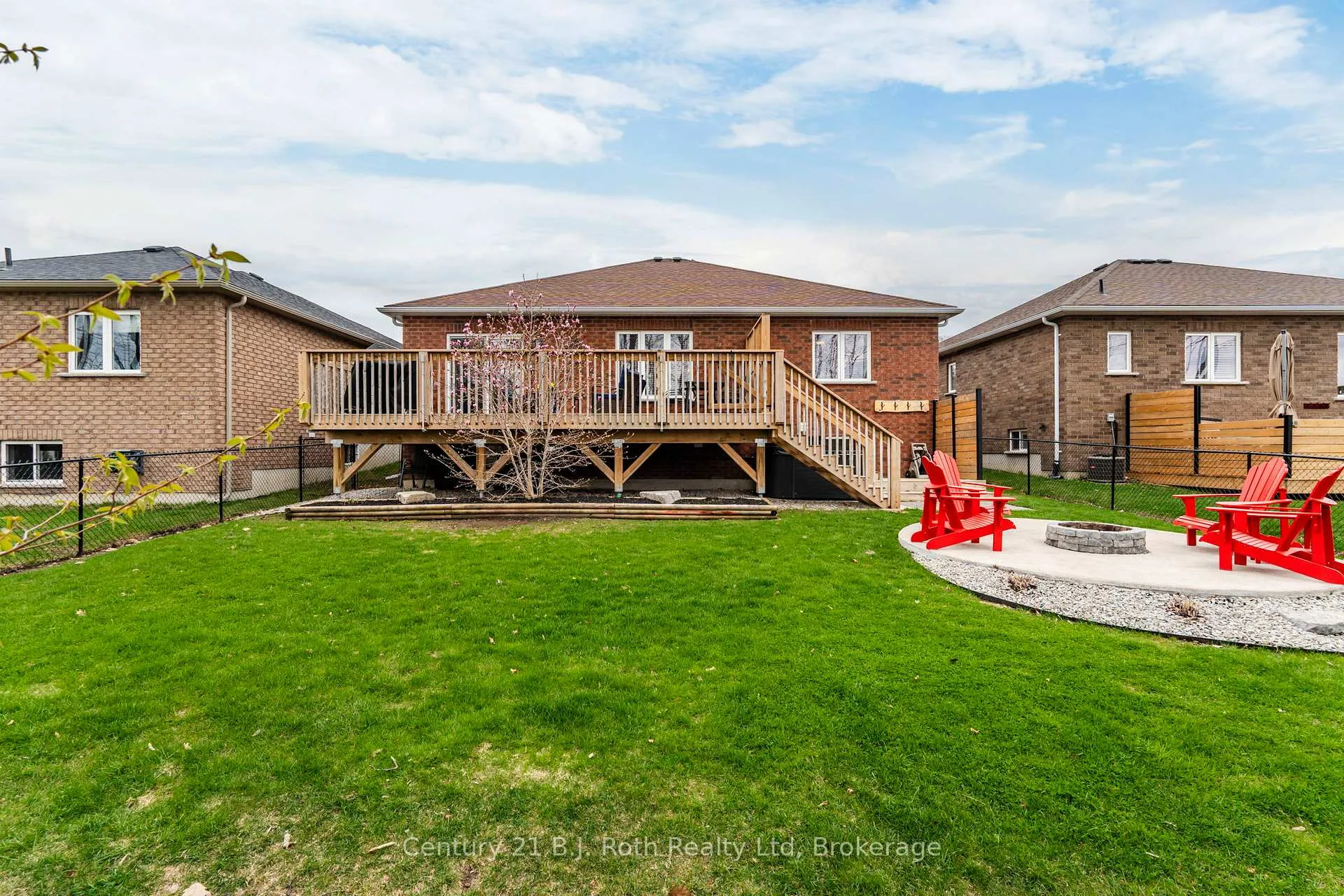Photo 38 of 24 Hunter Avenue, Tay, Victoria Harbour — HOMEH