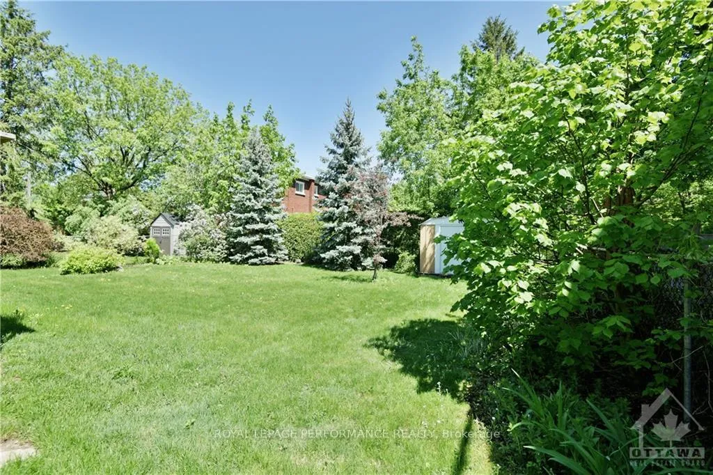 Photo 21 of 1707 Edge Hill Place, Ottawa, Ridgemont — HOMEH