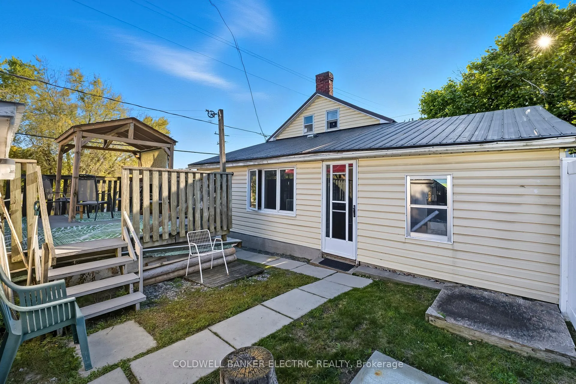 Photo 14 of 59 Centre Street N, Greater Napanee — HOMEH