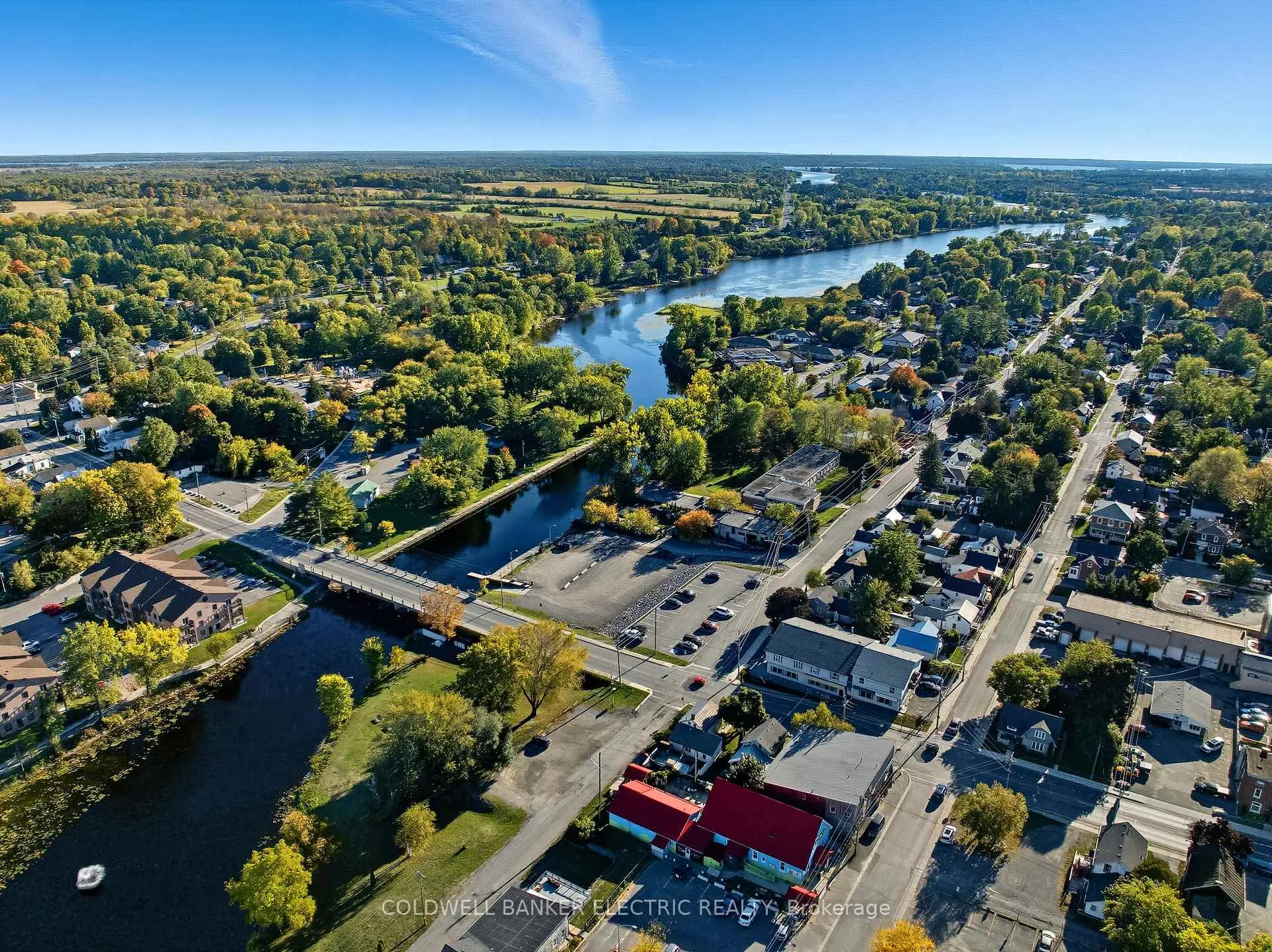 Photo 17 of 59 Centre Street N, Greater Napanee — HOMEH