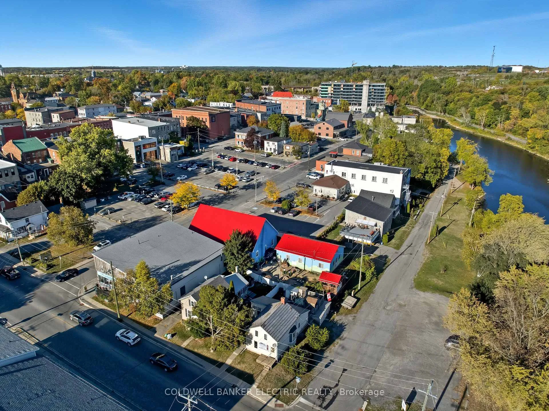 Photo 19 of 59 Centre Street N, Greater Napanee — HOMEH