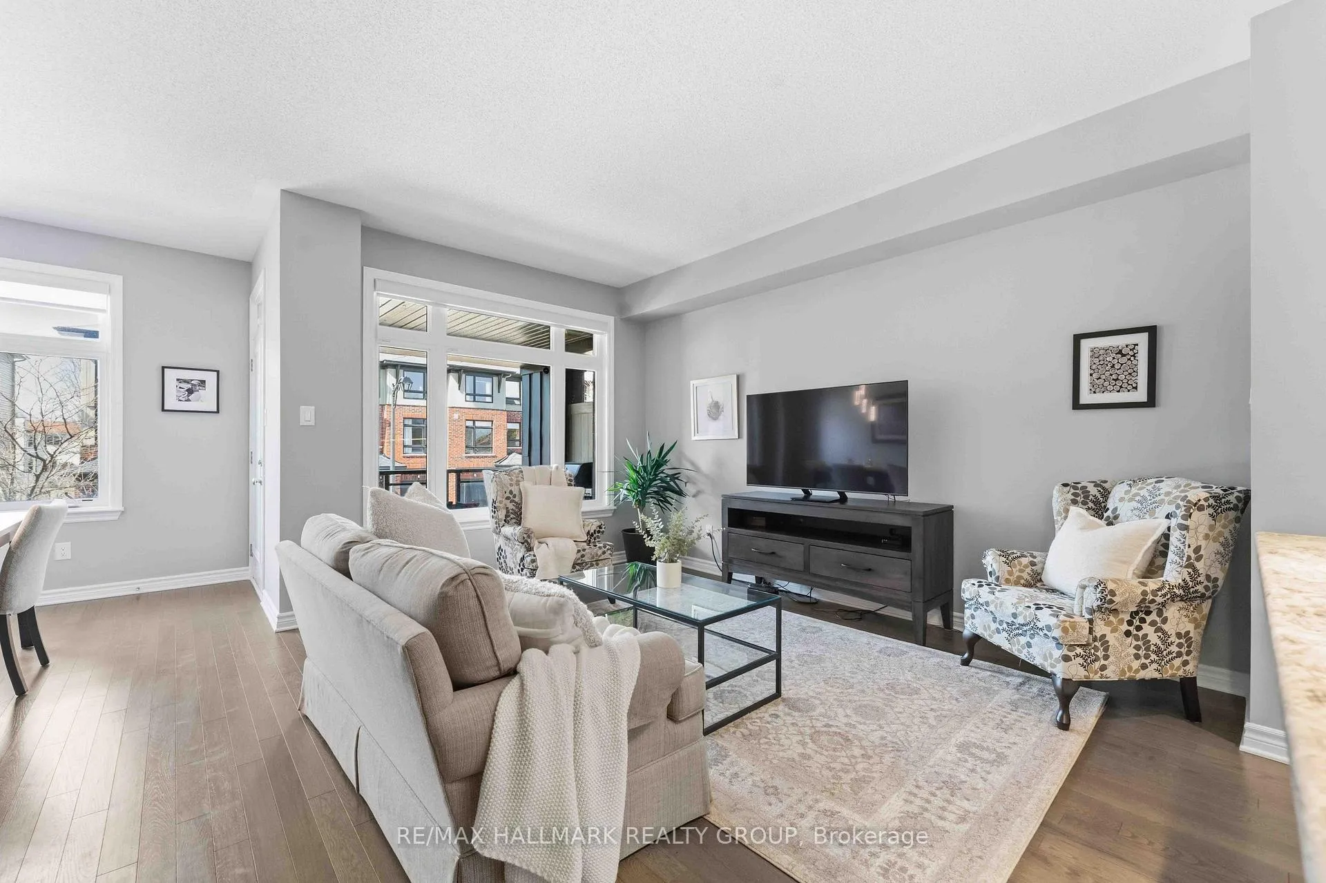 Photo 11 of 107 Wild Senna Way, Ottawa, Barrhaven - Longfields — HOMEH