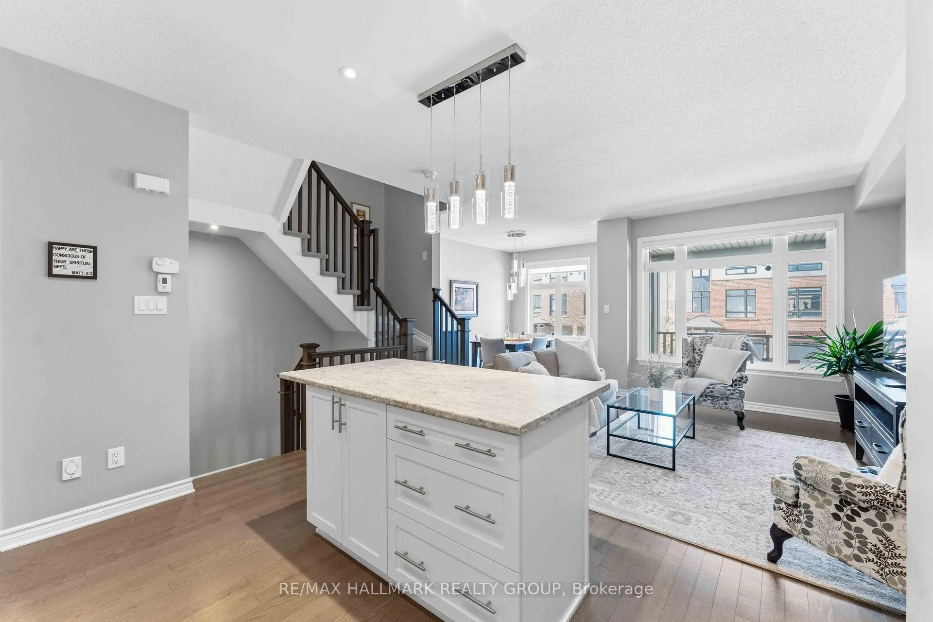 Photo 13 of 107 Wild Senna Way, Ottawa, Barrhaven - Longfields — HOMEH