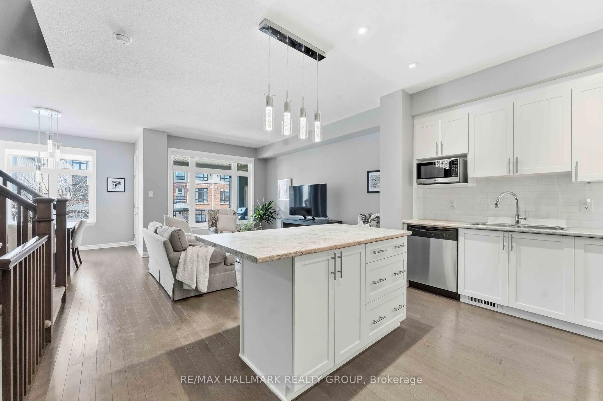 Photo 15 of 107 Wild Senna Way, Ottawa, Barrhaven - Longfields — HOMEH