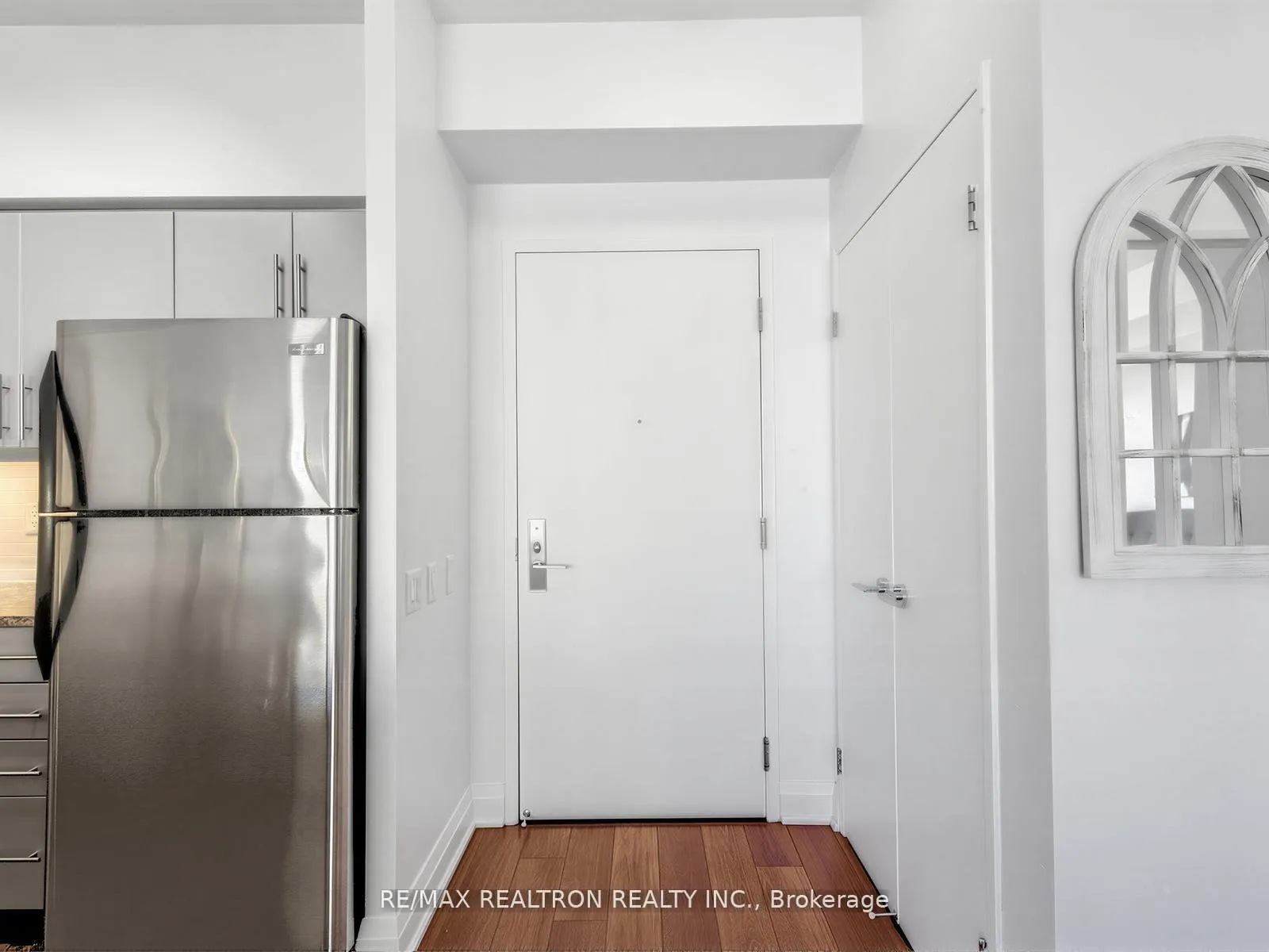 Photo 21 of Unit 1101, 83 Redpath Avenue, Toronto, Mount Pleasant West — HOMEH