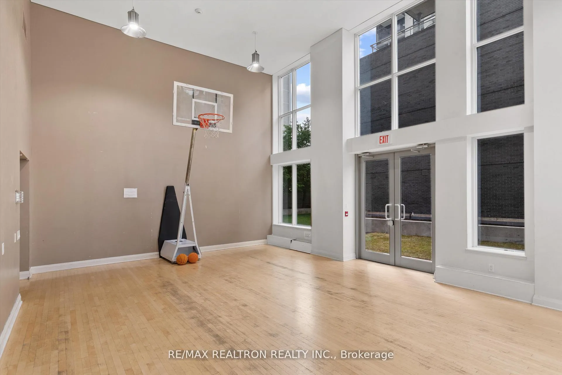 Photo 31 of Unit 1101, 83 Redpath Avenue, Toronto, Mount Pleasant West — HOMEH