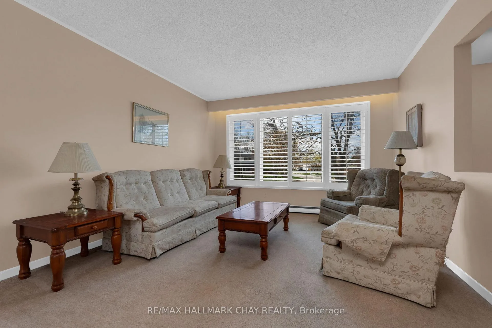Photo 6 of 33 Davies Crescent, Barrie, Grove East — HOMEH
