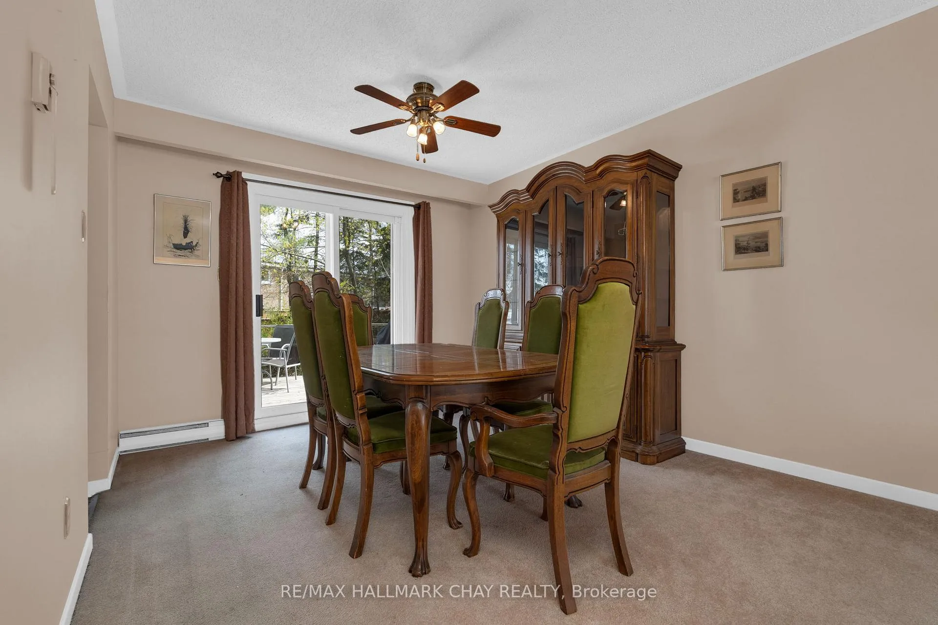 Photo 8 of 33 Davies Crescent, Barrie, Grove East — HOMEH