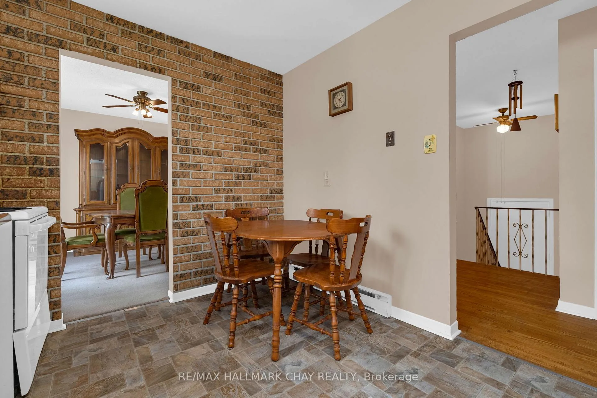 Photo 11 of 33 Davies Crescent, Barrie, Grove East — HOMEH