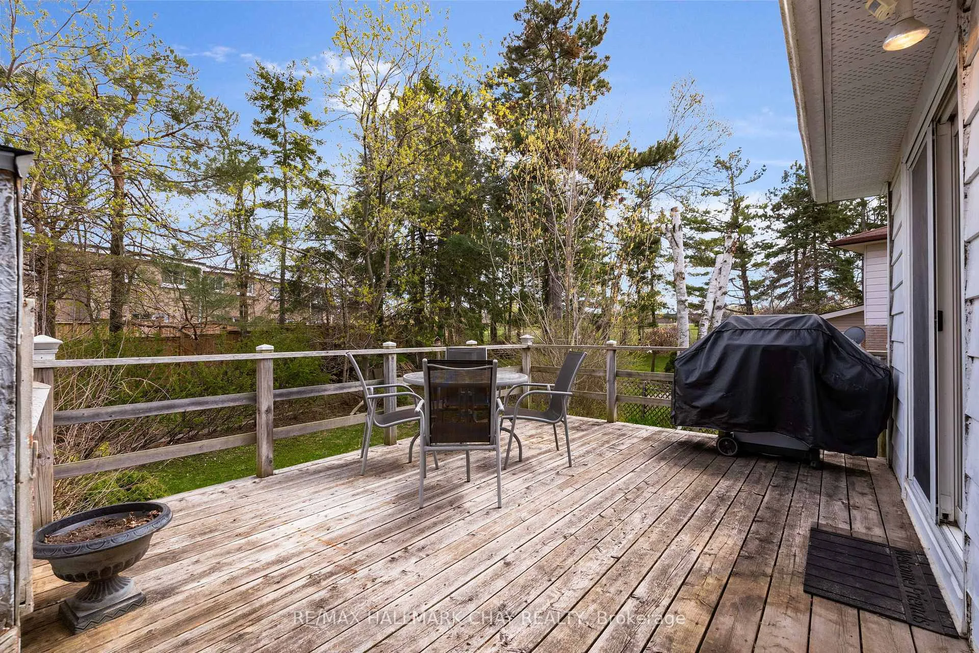 Photo 24 of 33 Davies Crescent, Barrie, Grove East — HOMEH