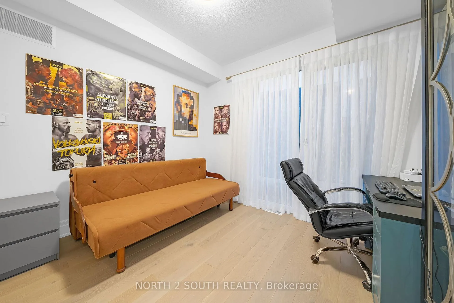 Photo 6 of 25 Aylin Crescent, Vaughan, Patterson — HOMEH