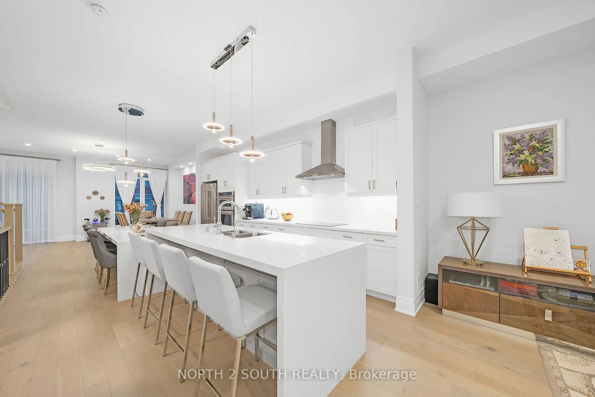 Photo 11 of 25 Aylin Crescent, Vaughan, Patterson — HOMEH