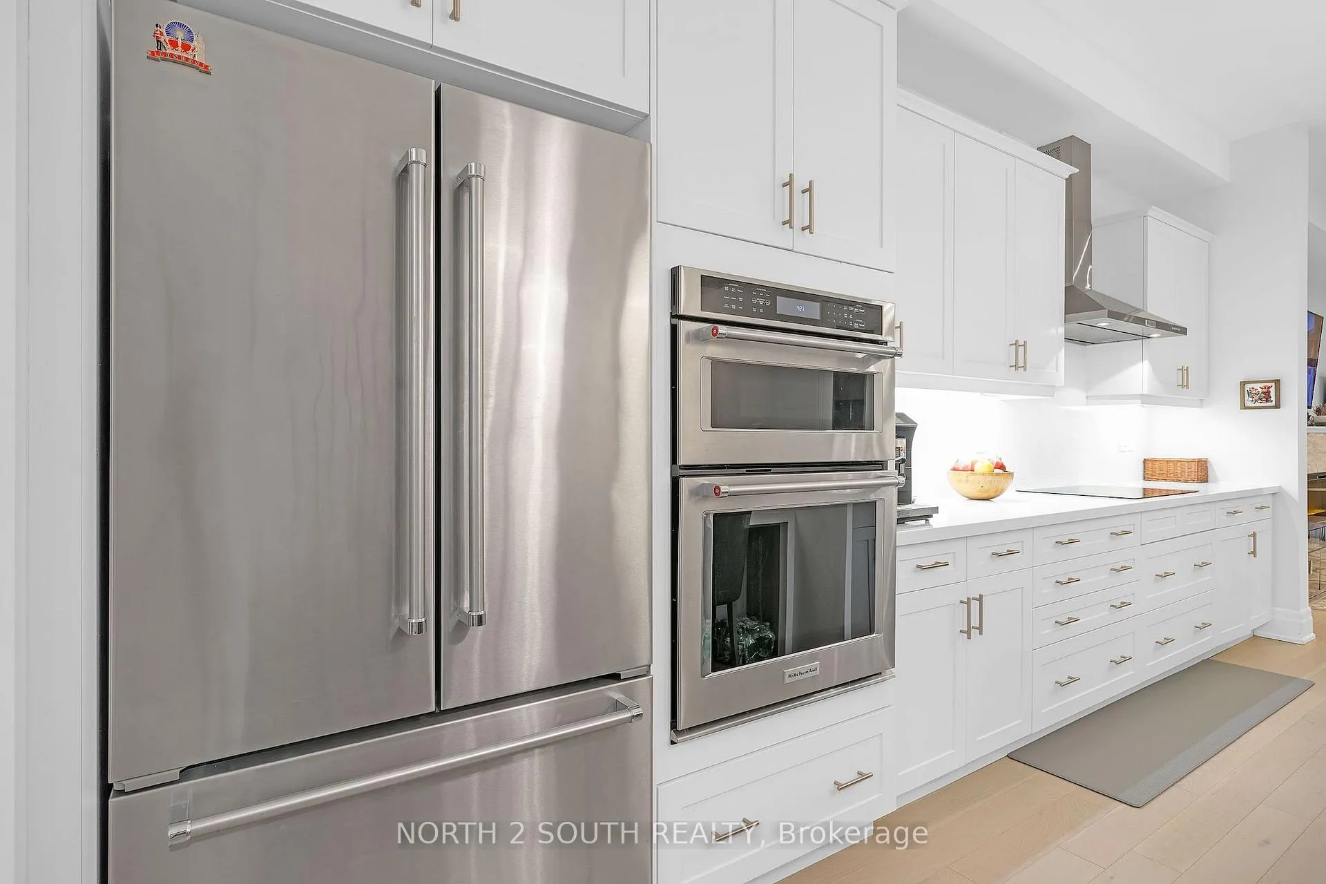 Photo 15 of 25 Aylin Crescent, Vaughan, Patterson — HOMEH