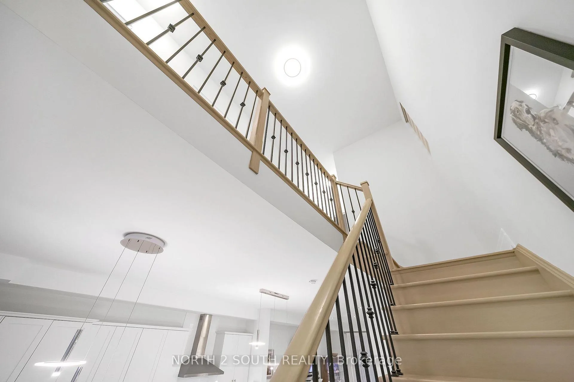 Photo 27 of 25 Aylin Crescent, Vaughan, Patterson — HOMEH