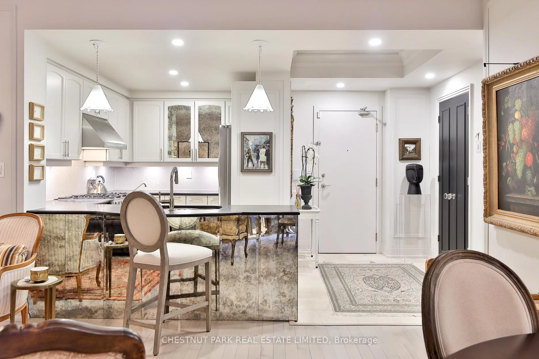Photo 5 of Unit 508, 99 Avenue Road, Toronto, The Annex — HOMEH