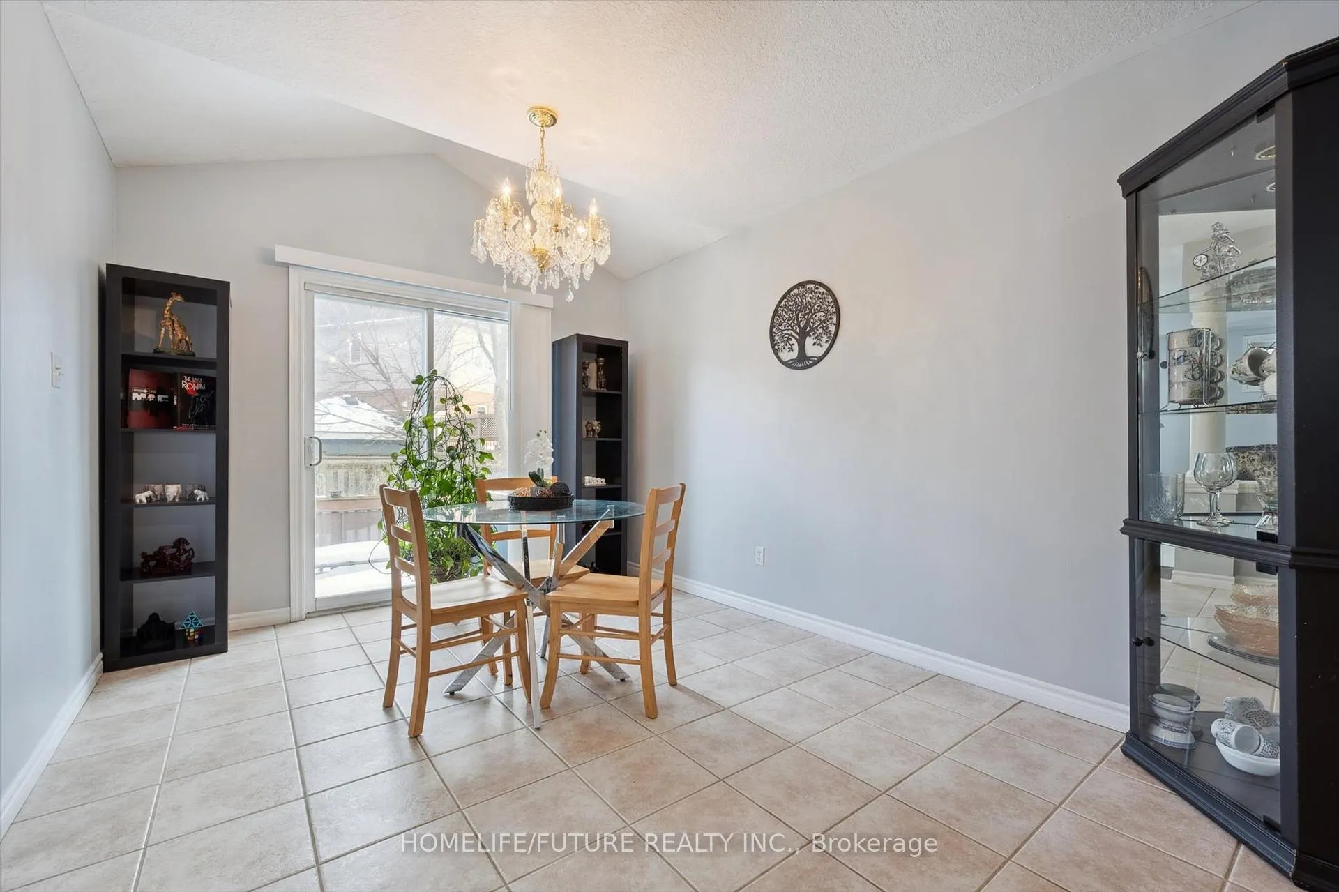 Photo 17 of 22 Darnell Road, Guelph, Kortright West — HOMEH