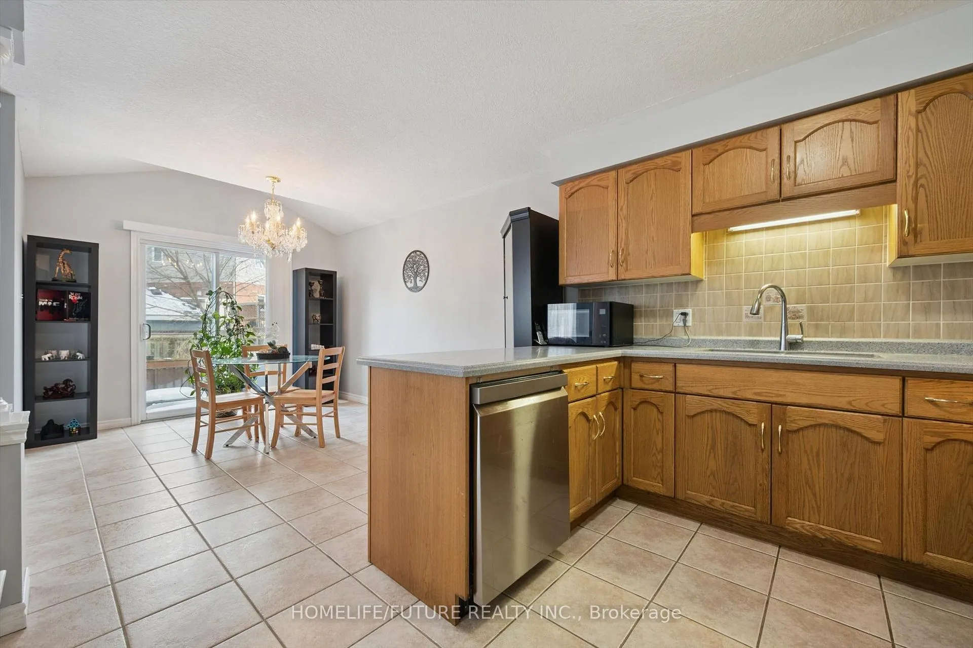 Photo 23 of 22 Darnell Road, Guelph, Kortright West — HOMEH