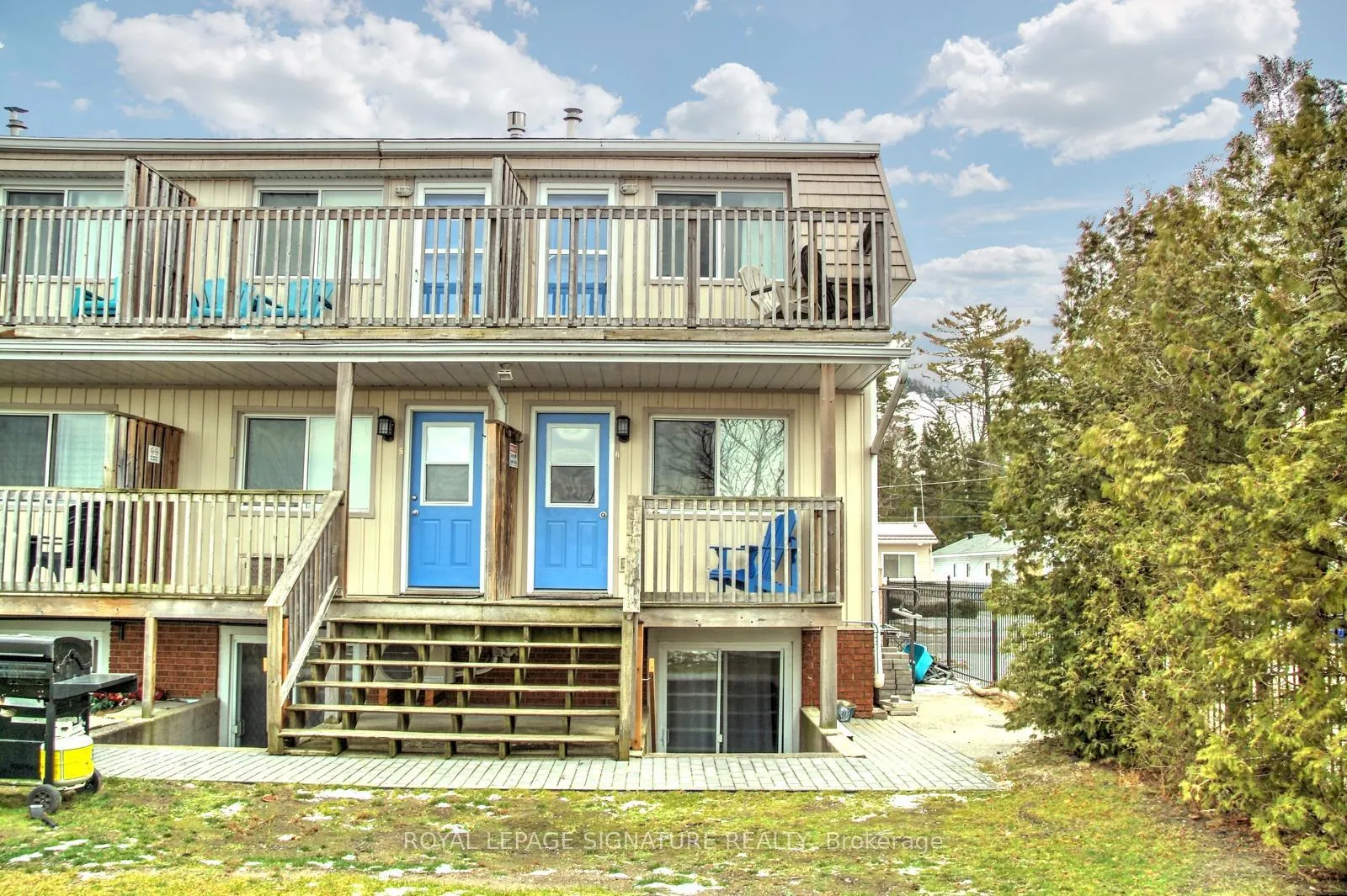 Front of Unit 6, 734 Shore Lane
