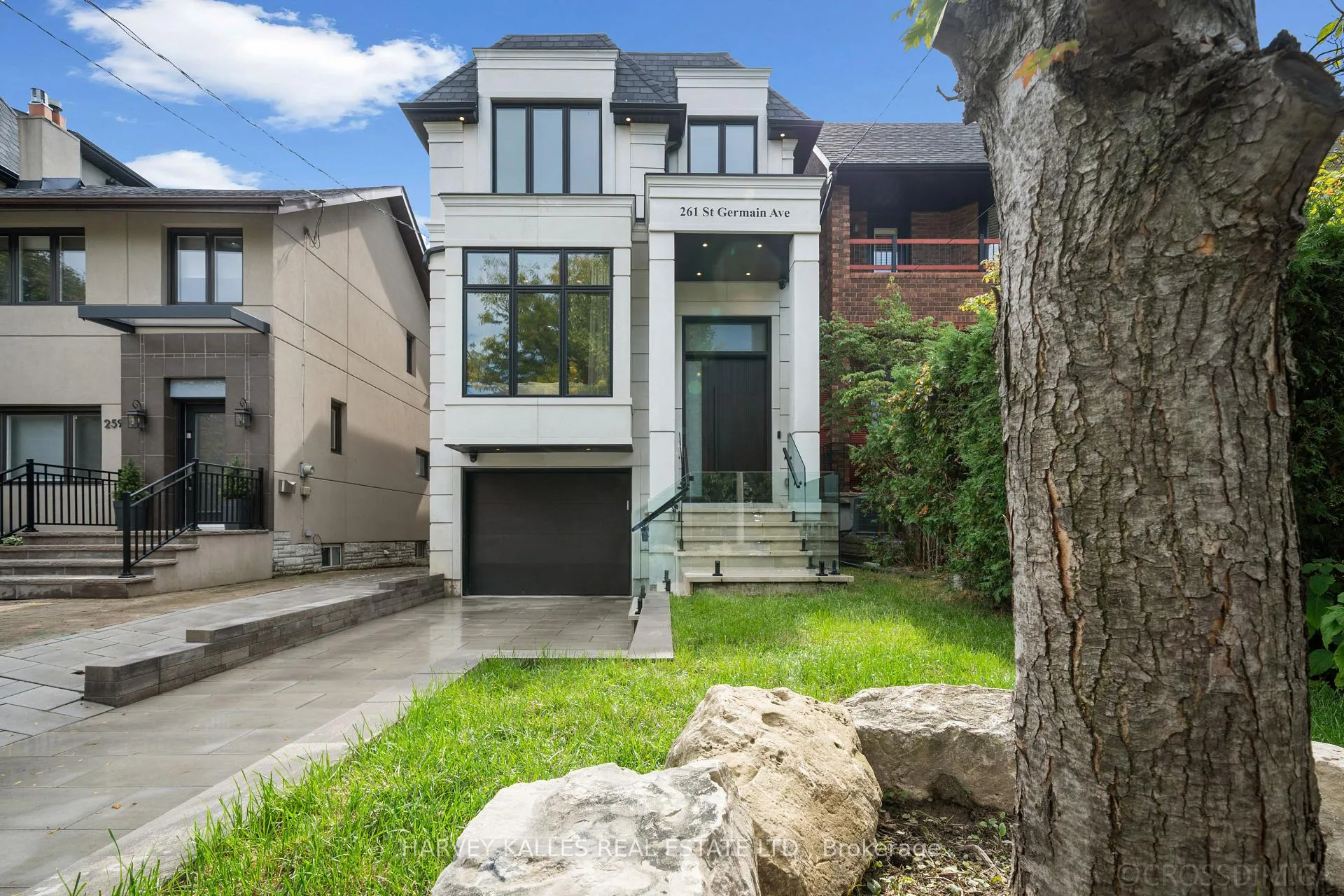 Photo 2 of 261 St Germain Avenue, Toronto, Lawrence Park North — HOMEH