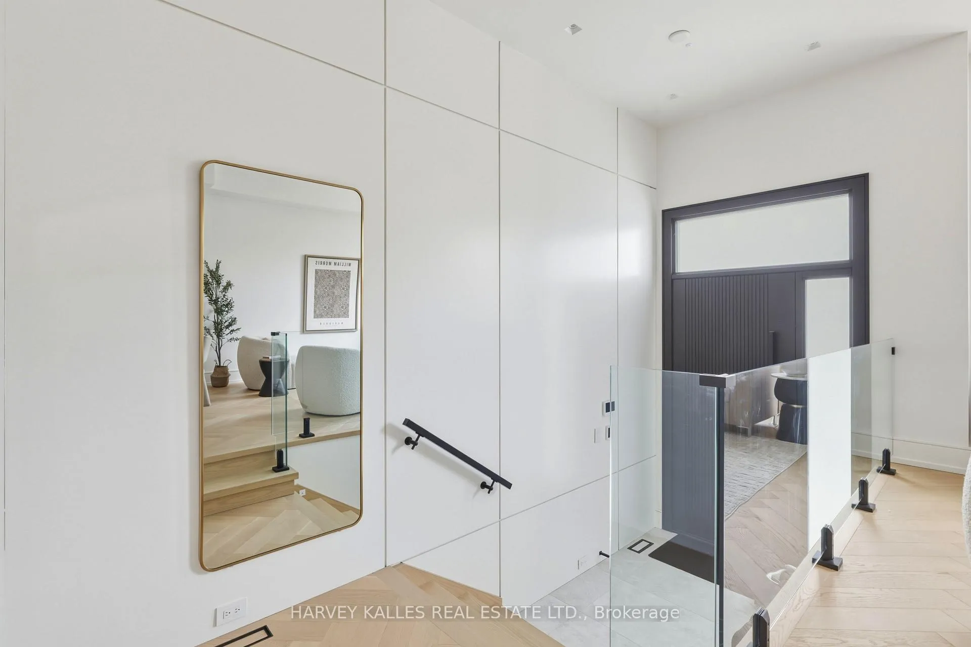Photo 4 of 261 St Germain Avenue, Toronto, Lawrence Park North — HOMEH