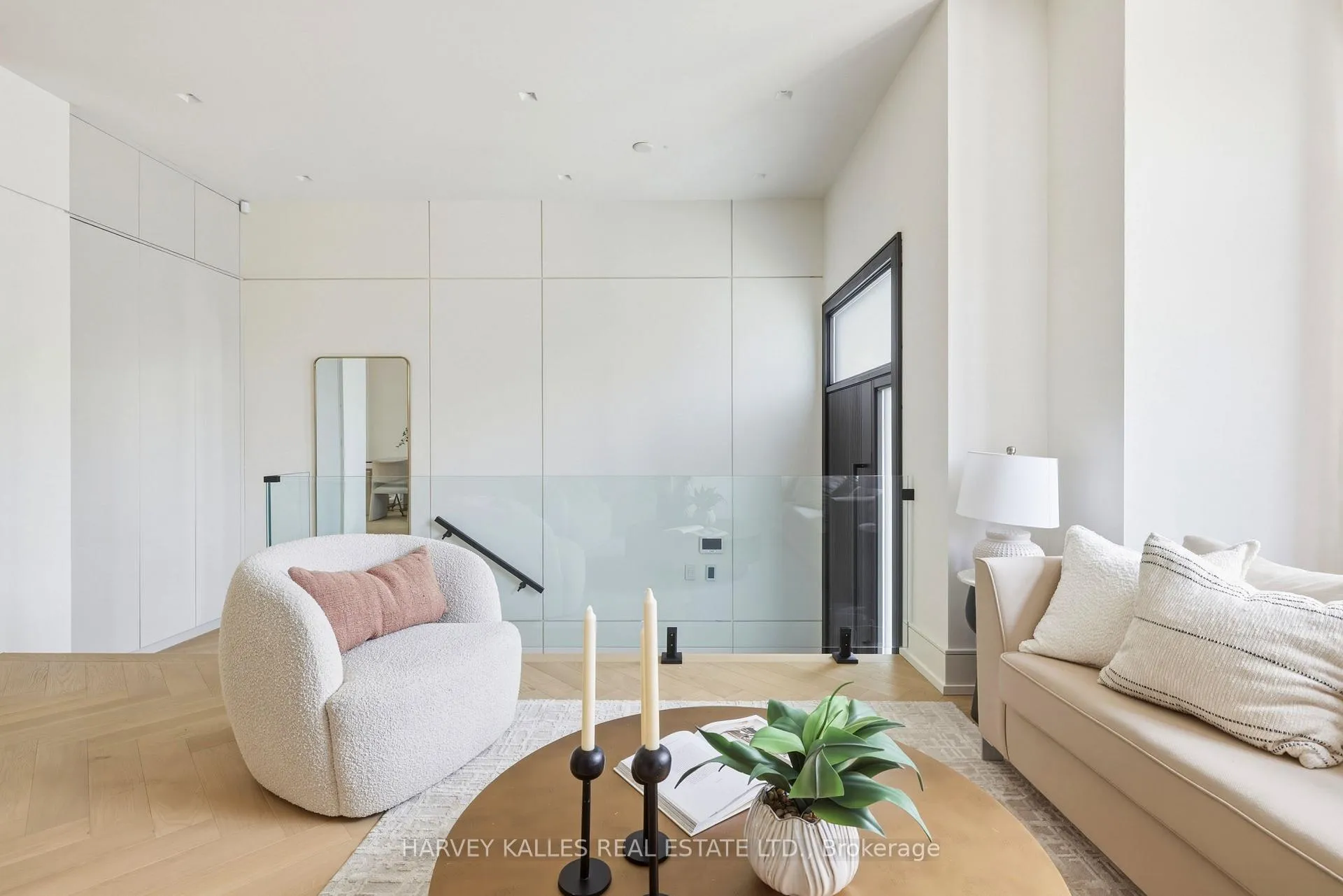 Photo 5 of 261 St Germain Avenue, Toronto, Lawrence Park North — HOMEH