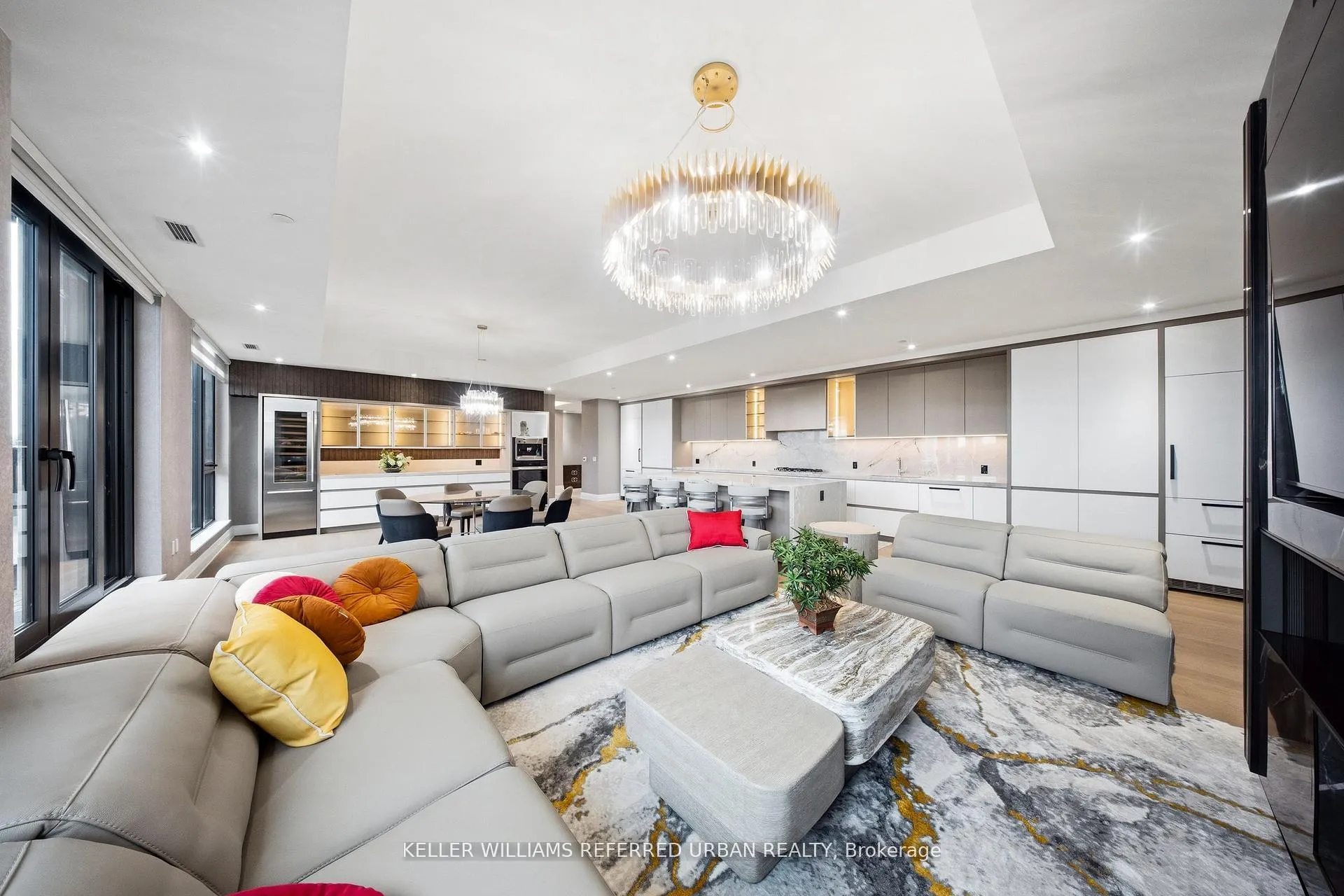 Photo 21 of Unit 607, 2 Forest Hill Road, Toronto, Casa Loma — HOMEH