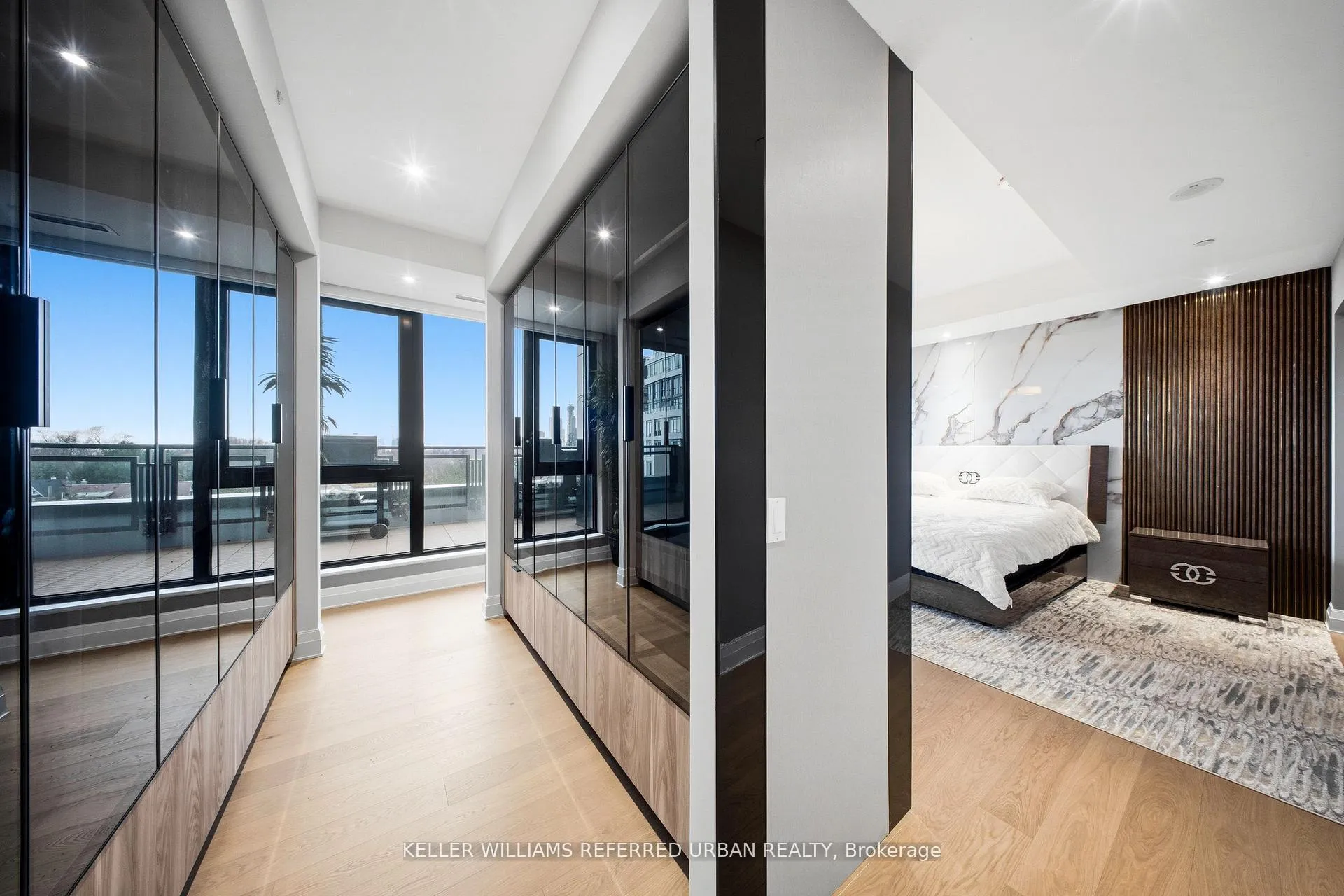 Photo 36 of Unit 607, 2 Forest Hill Road, Toronto, Casa Loma — HOMEH