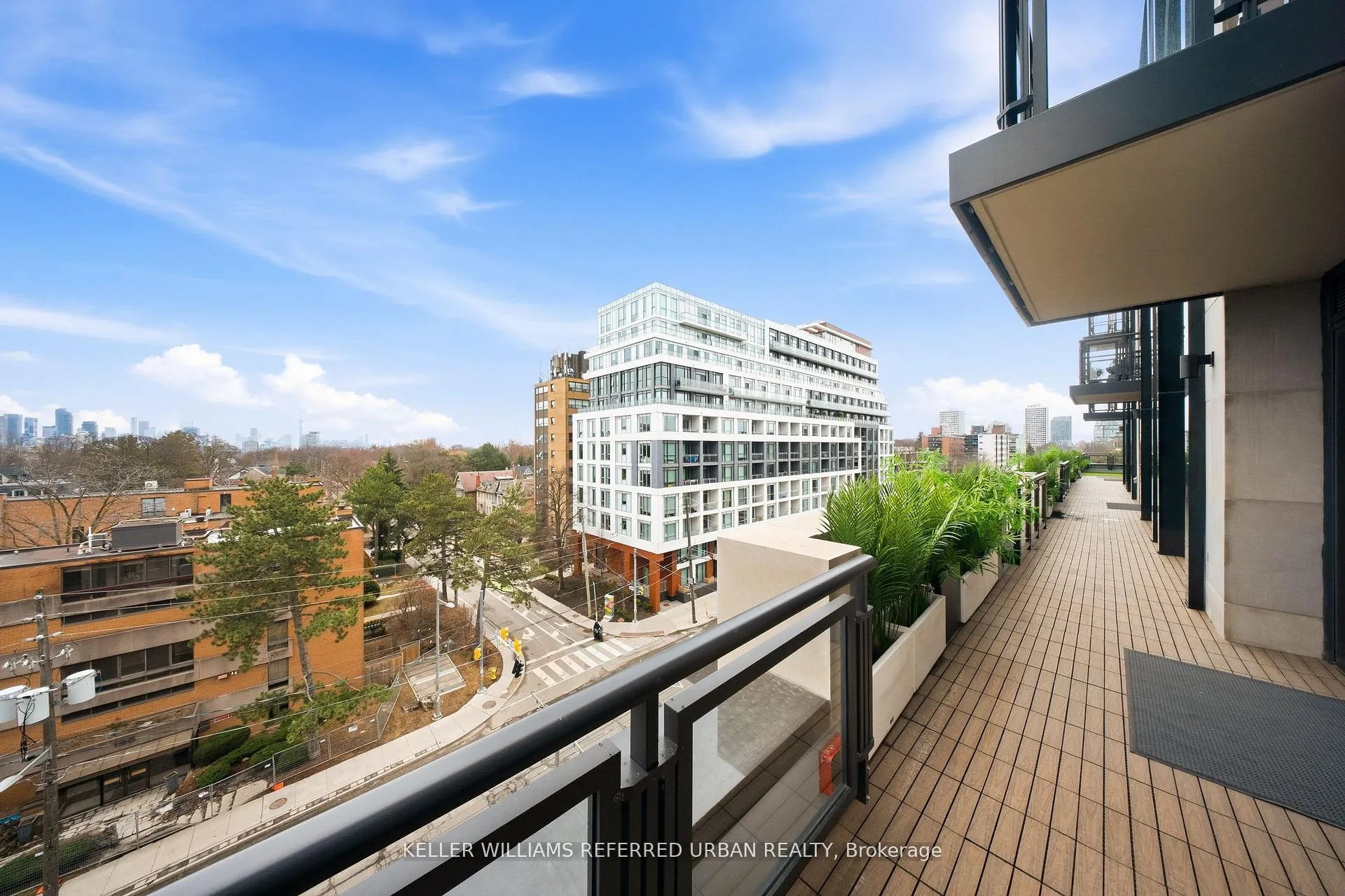 Photo 41 of Unit 607, 2 Forest Hill Road, Toronto, Casa Loma — HOMEH