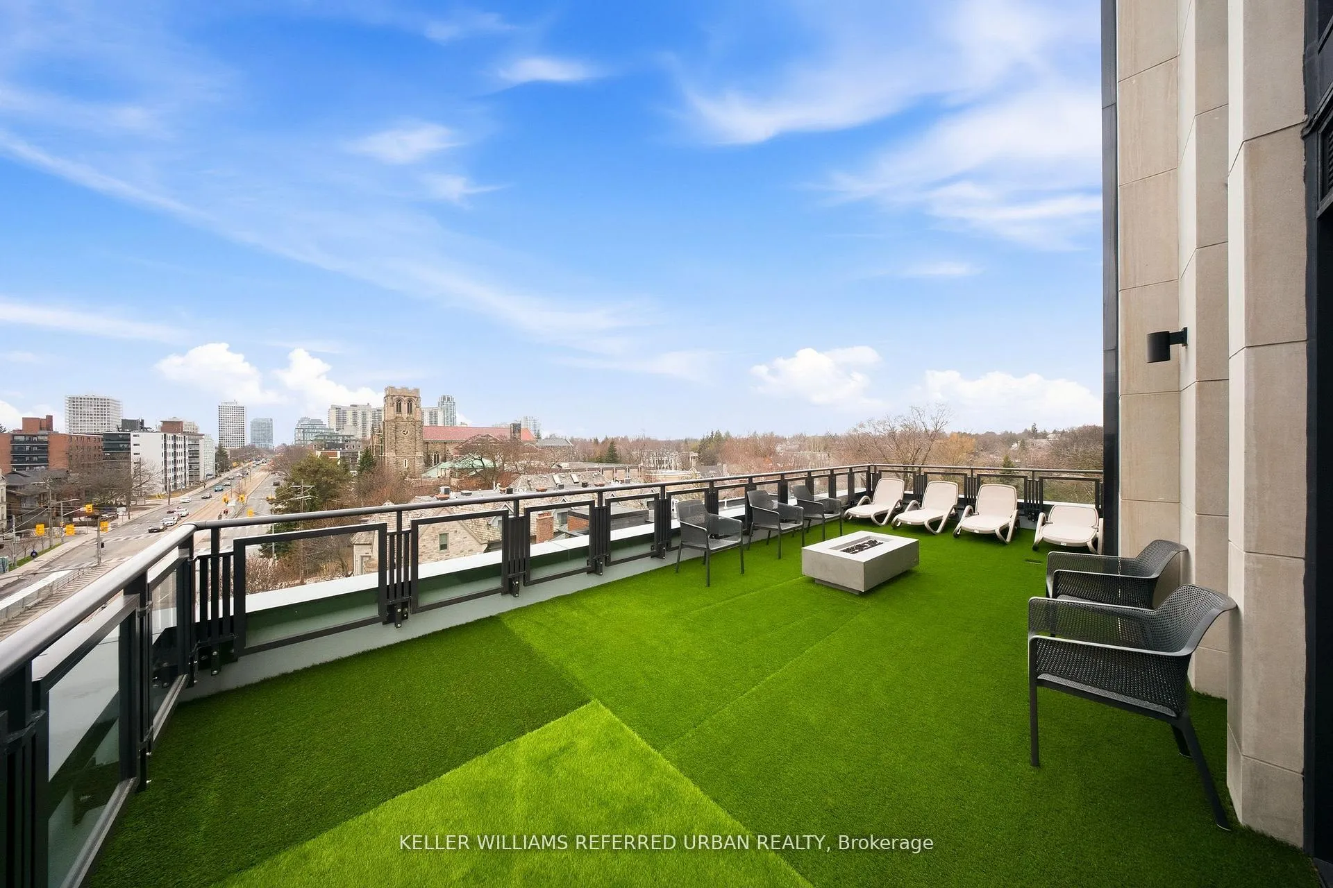 Photo 43 of Unit 607, 2 Forest Hill Road, Toronto, Casa Loma — HOMEH