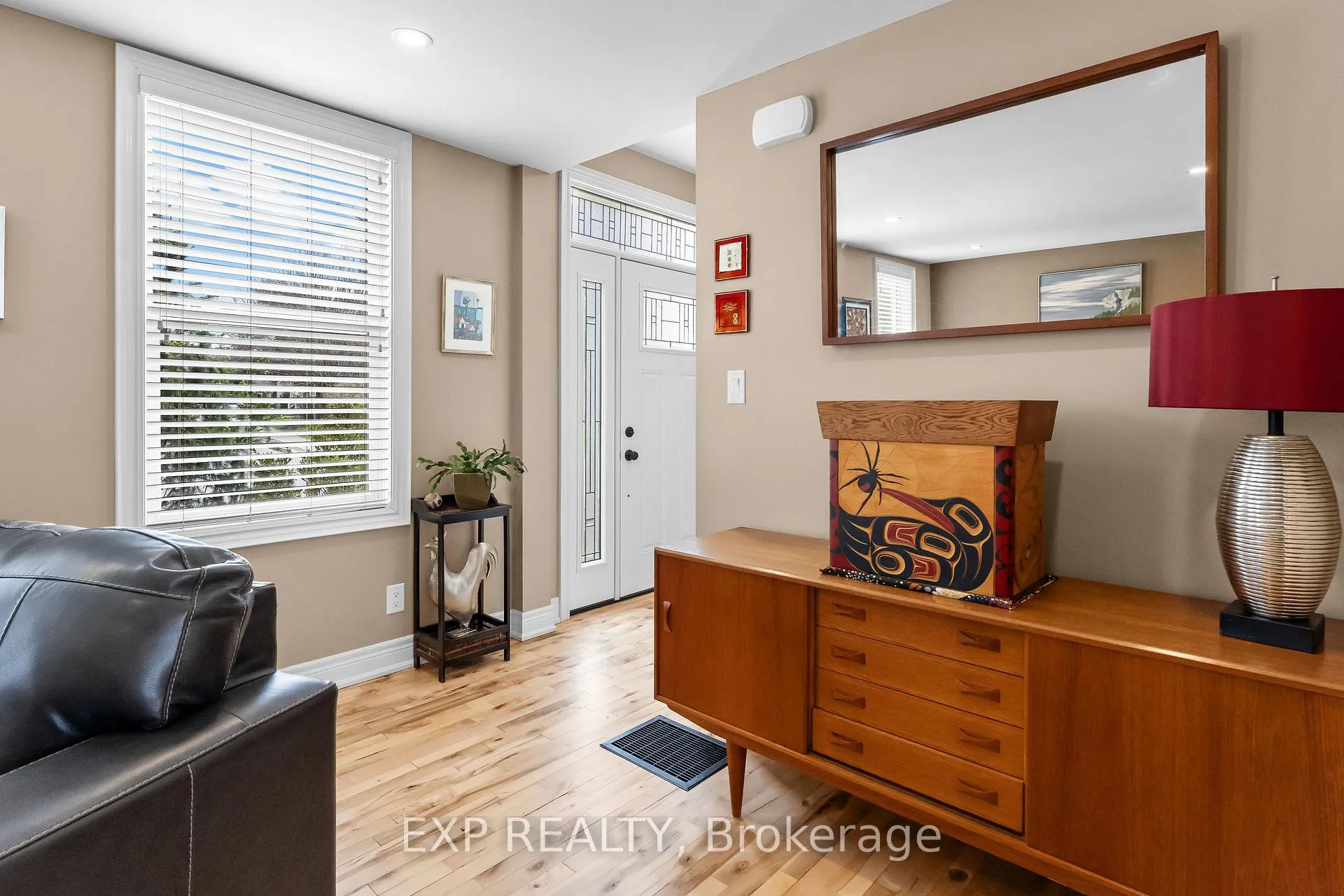 Photo 12 of 4158 Bridgeport Drive, Lincoln, Lincoln-Jordan/Vineland — HOMEH