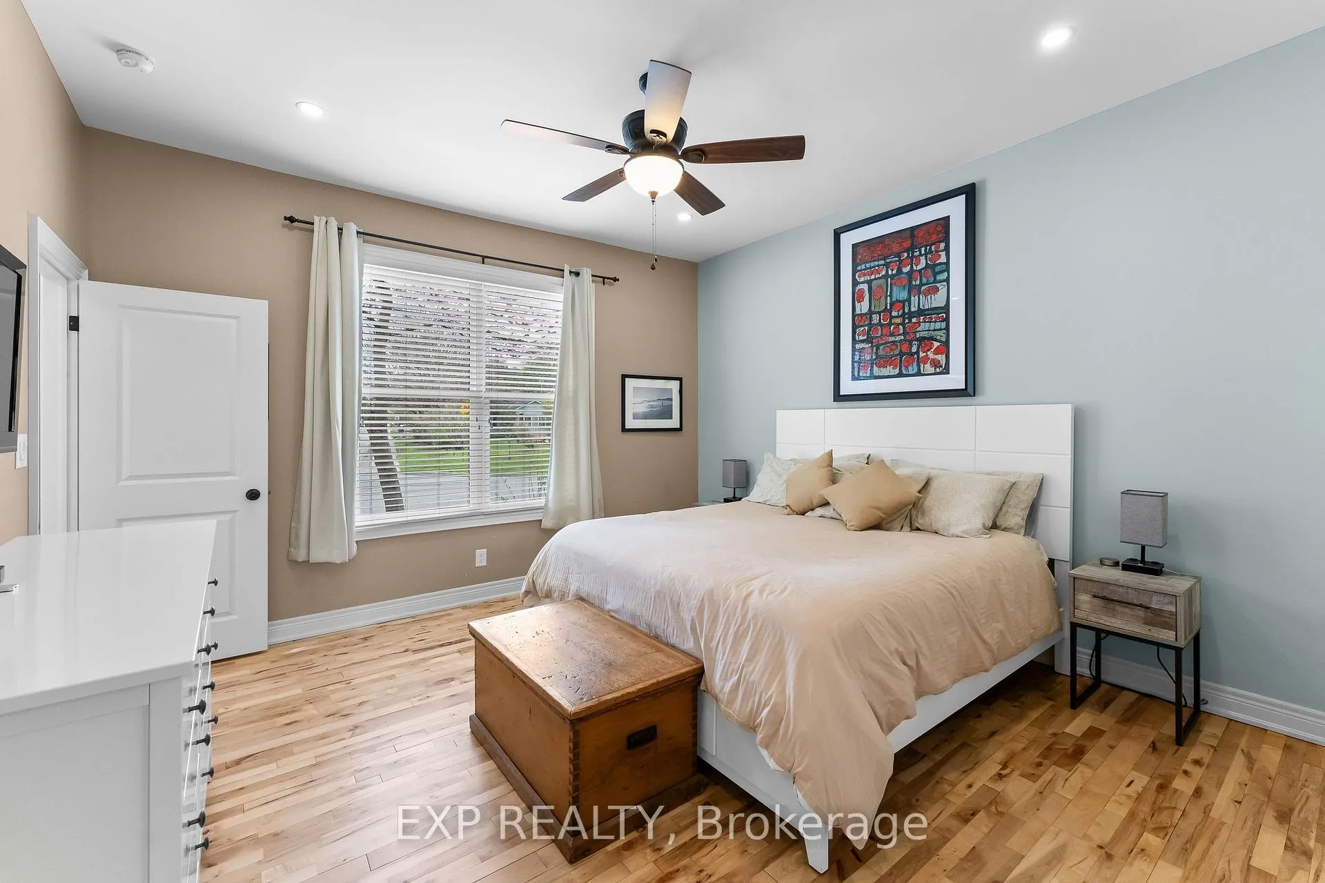 Photo 20 of 4158 Bridgeport Drive, Lincoln, Lincoln-Jordan/Vineland — HOMEH