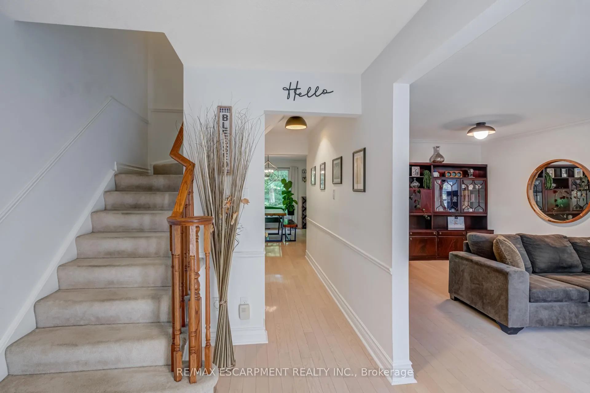 Photo 8 of Unit 5, 1560 Kerns Road, Burlington, Tyandaga — HOMEH
