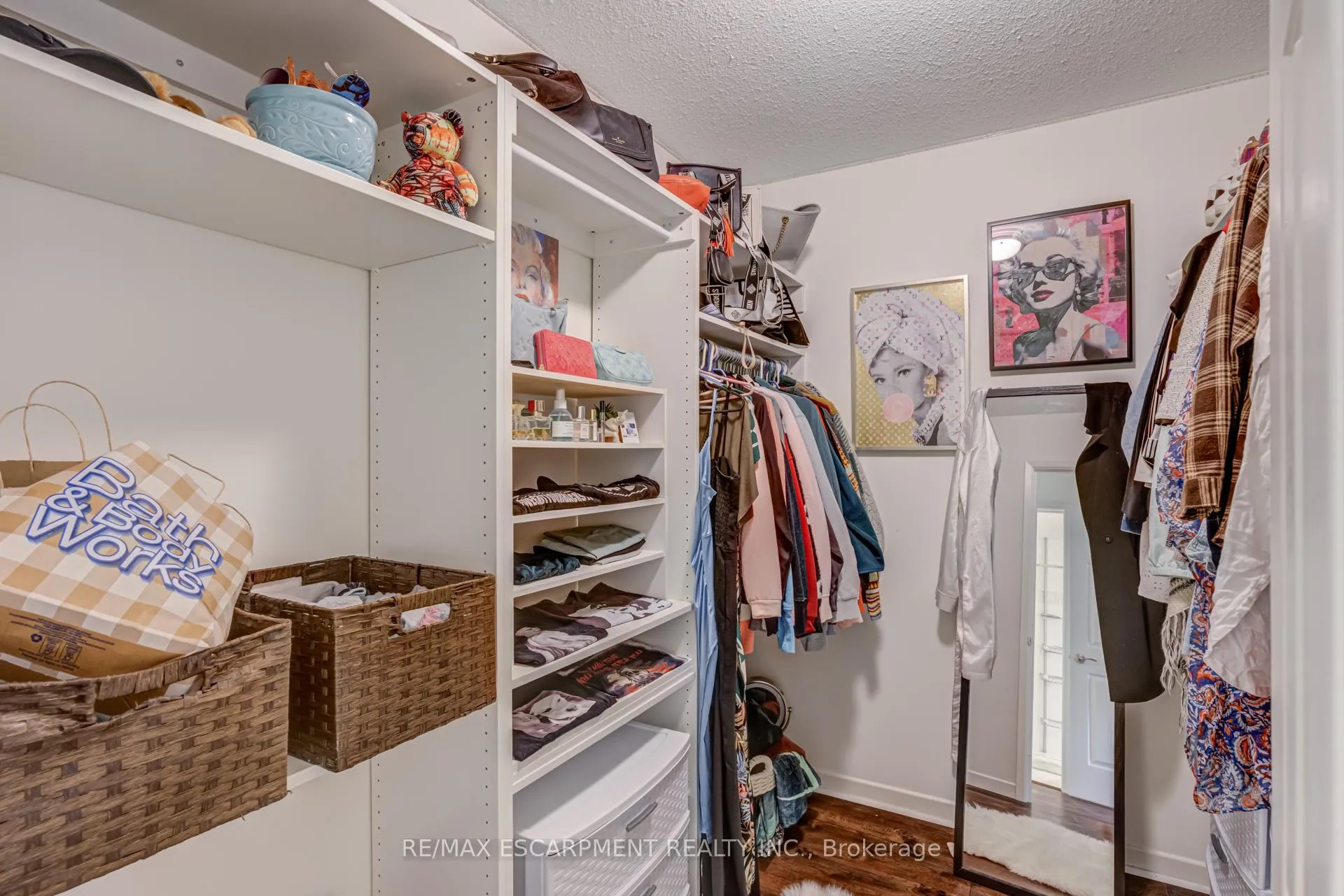 Photo 22 of Unit 5, 1560 Kerns Road, Burlington, Tyandaga — HOMEH