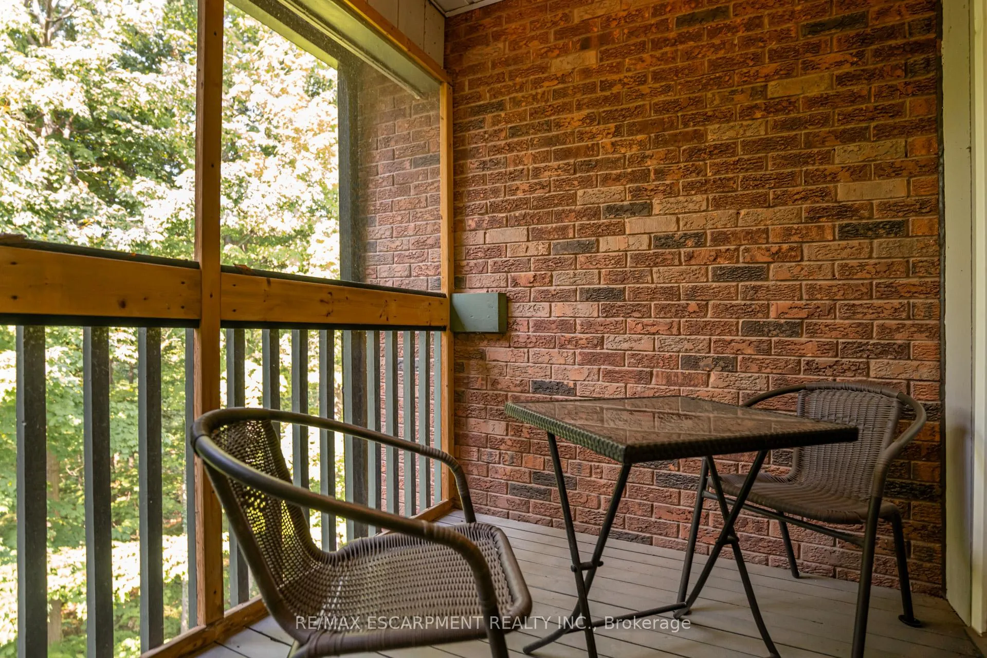 Photo 25 of Unit 5, 1560 Kerns Road, Burlington, Tyandaga — HOMEH