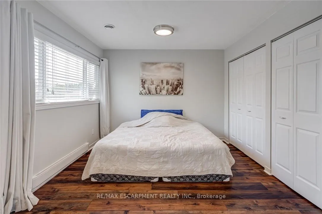 Photo 26 of Unit 5, 1560 Kerns Road, Burlington, Tyandaga — HOMEH
