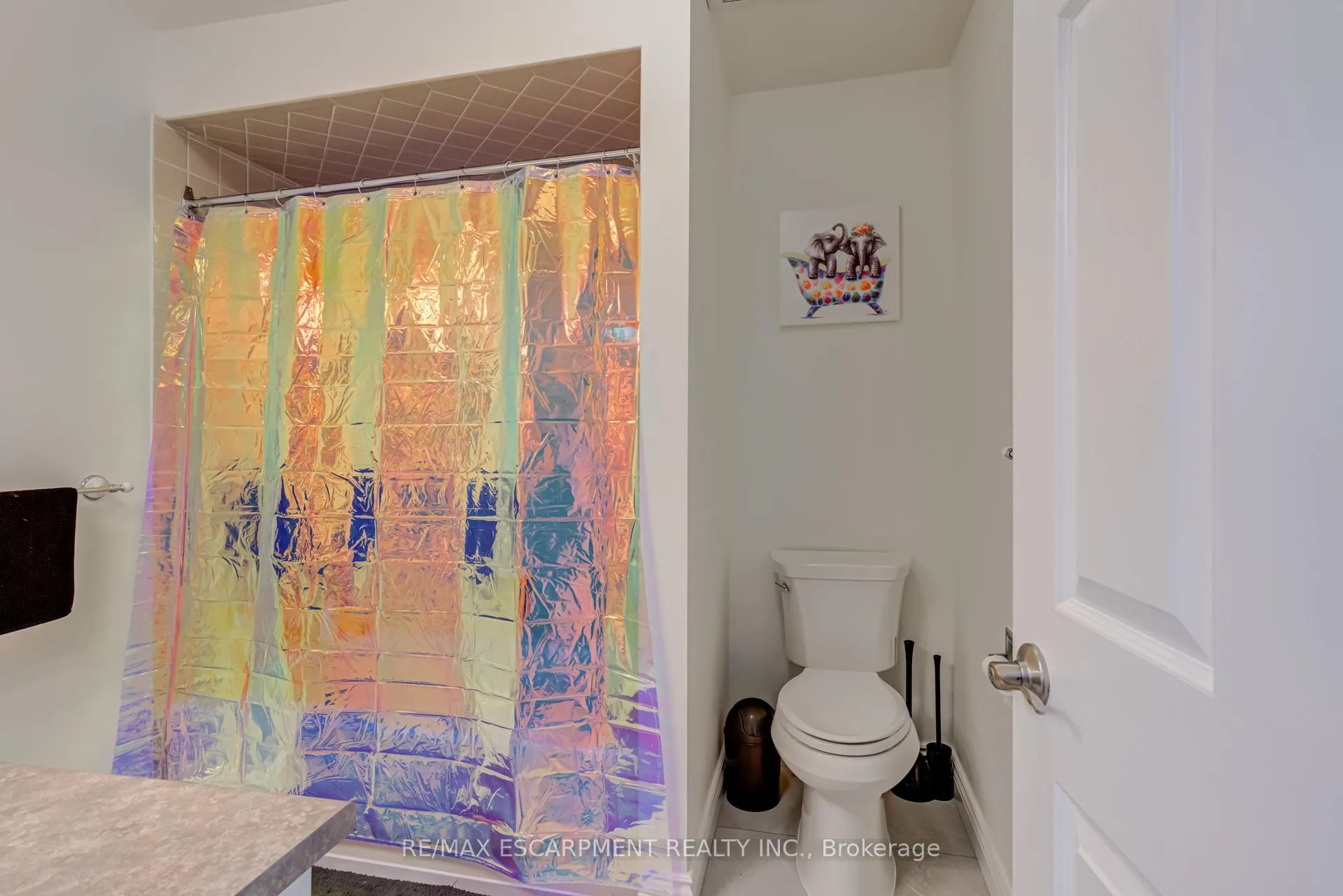 Photo 30 of Unit 5, 1560 Kerns Road, Burlington, Tyandaga — HOMEH
