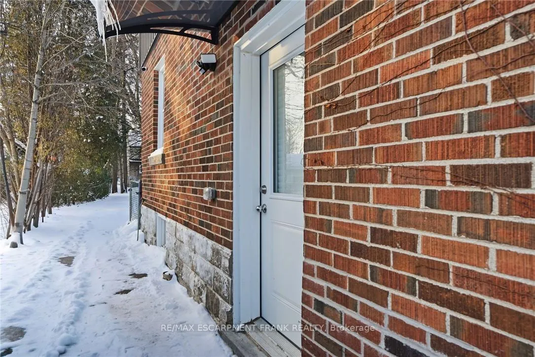 Photo 43 of 50 Broadway Avenue, Hamilton, Ainslie Wood — HOMEH