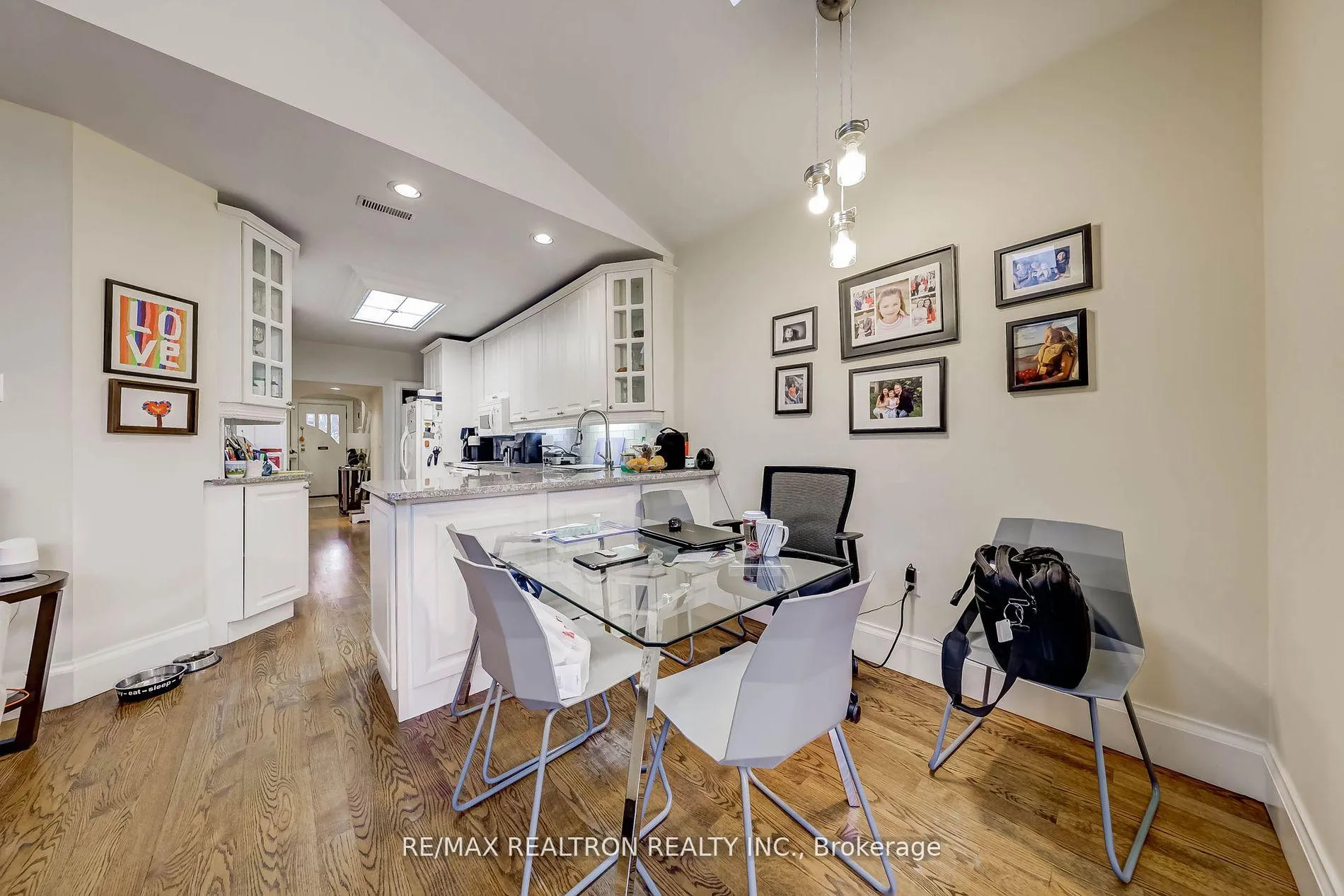 Photo 6 of 34 Haddon Street, Toronto, Lawrence Park North — HOMEH