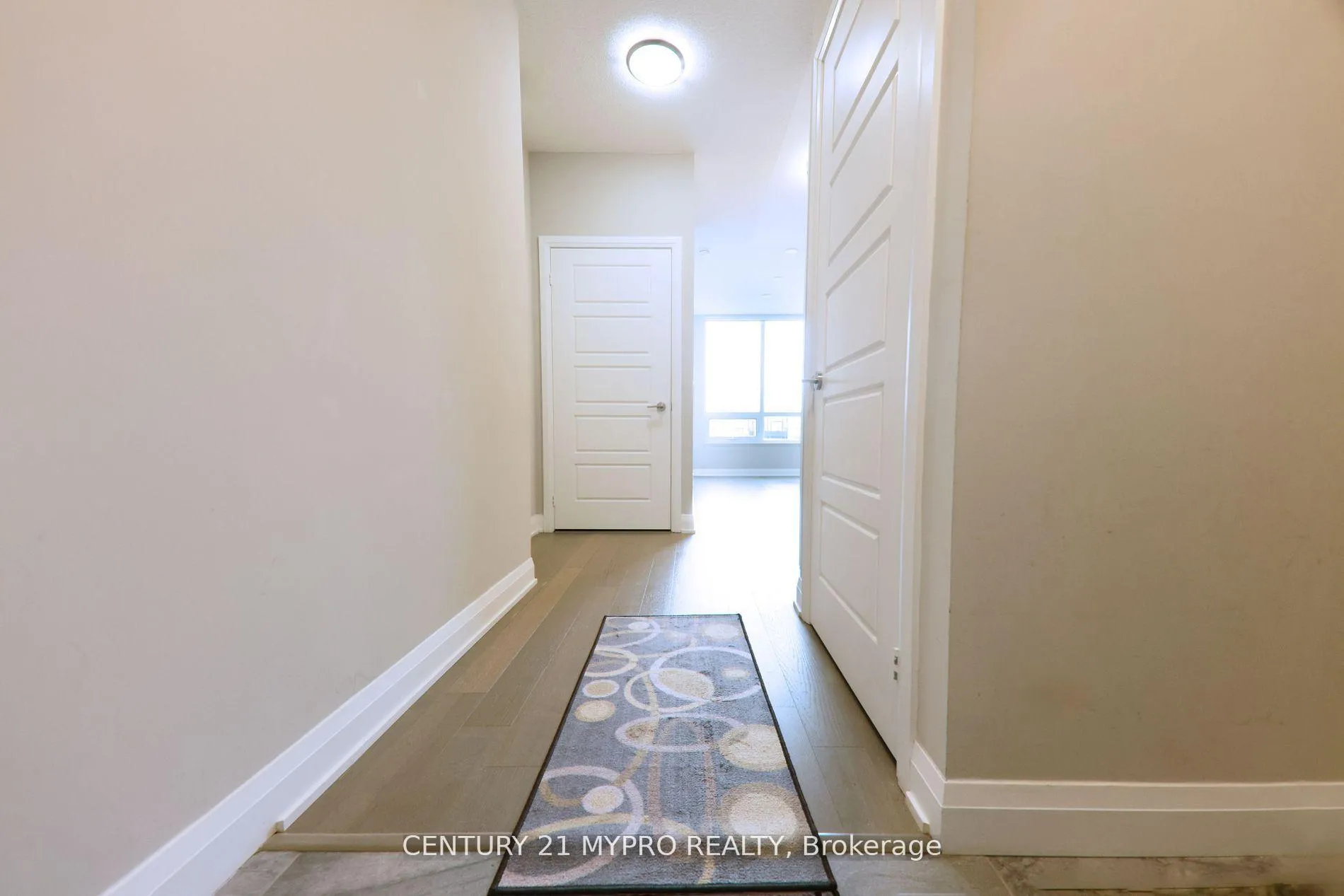 Photo 10 of Unit 917, 15 Water Walk Drive, Markham, Unionville — HOMEH