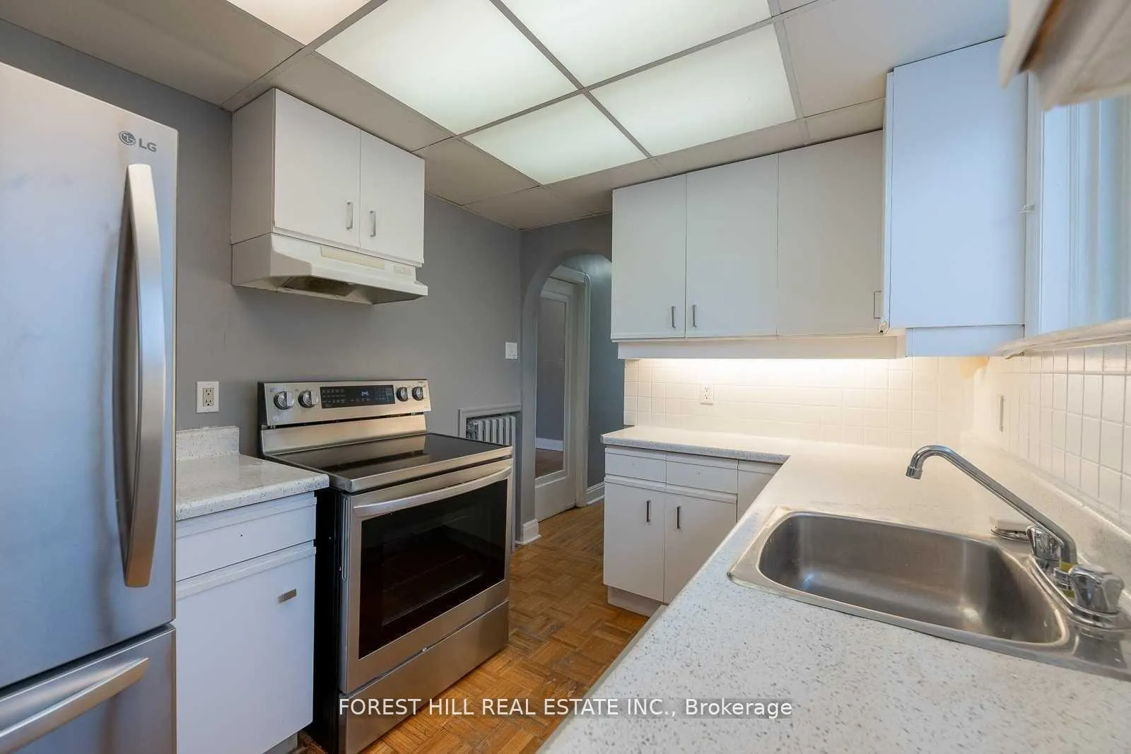 Photo 5 of 6 Park Hill Road, Toronto, Forest Hill North — HOMEH