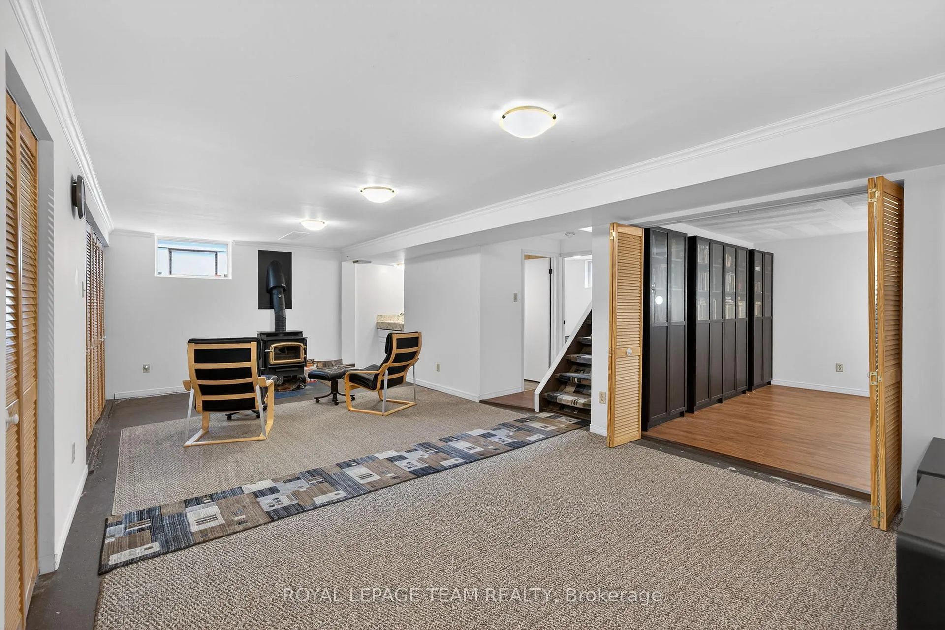 Photo 34 of 15 Donna Street, Ottawa, Meadowlands/Crestview — HOMEH